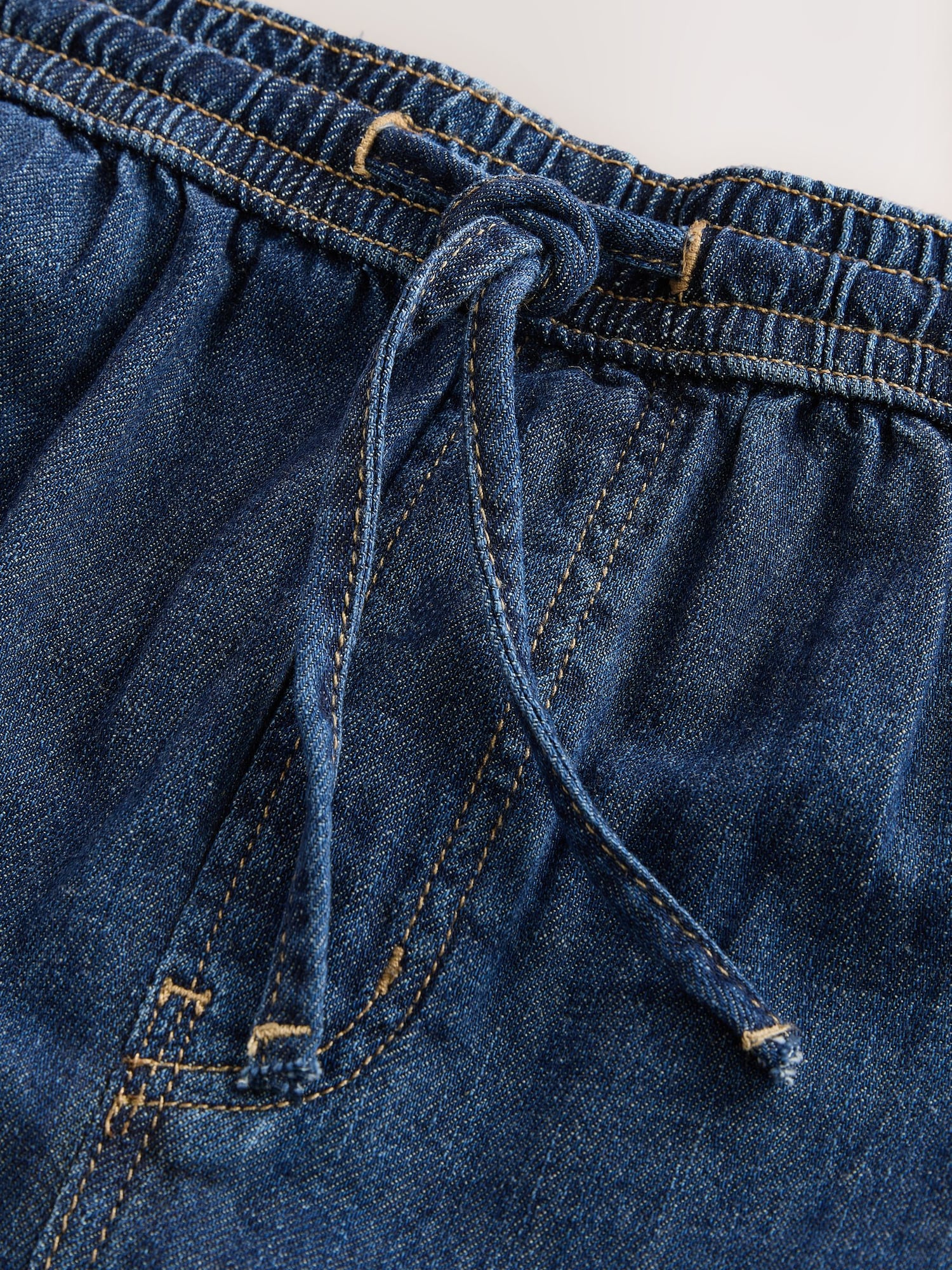Thumbnail - Next Shorts
