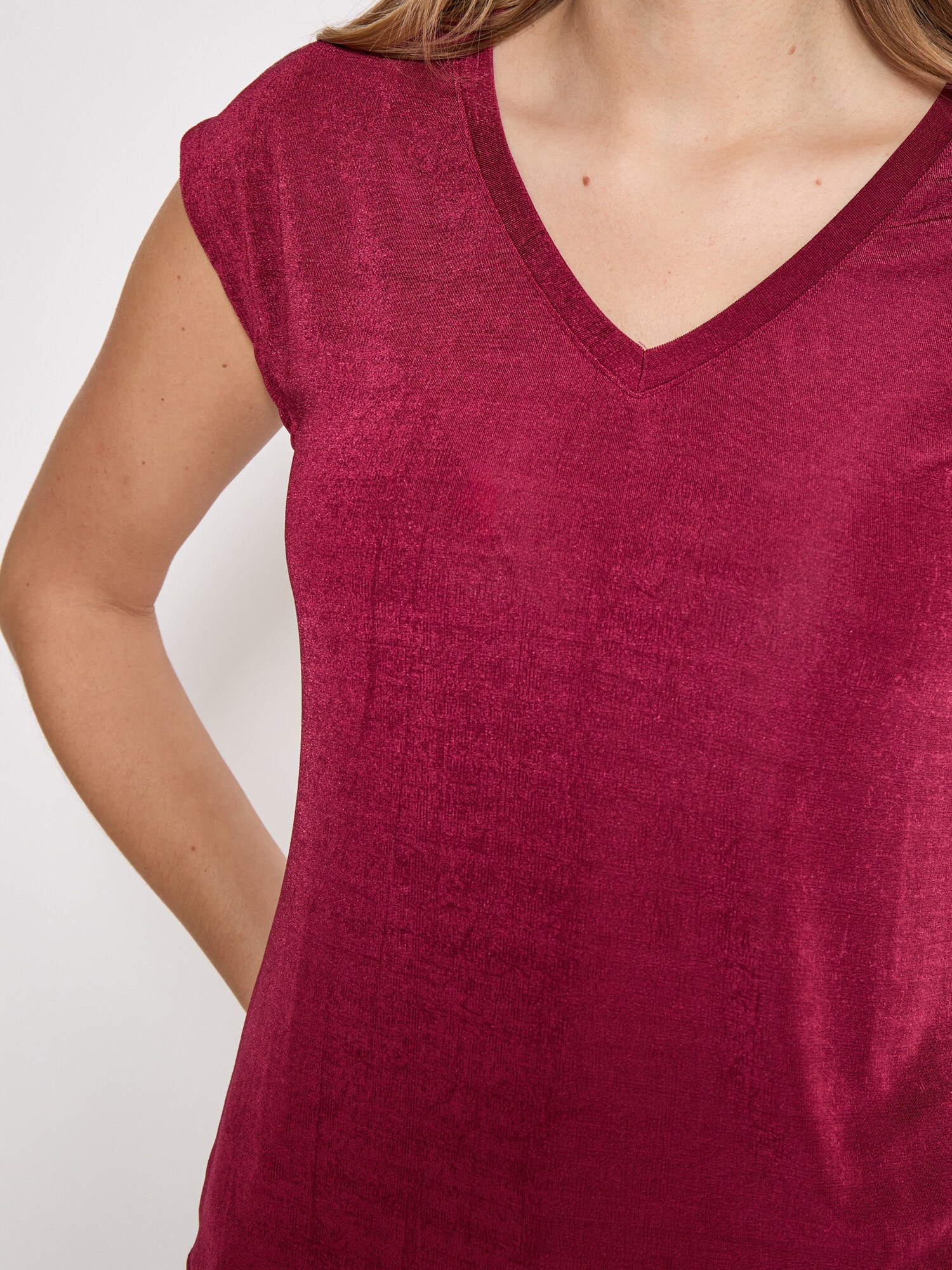 Thumbnail - DESIRES T-Shirt Bob