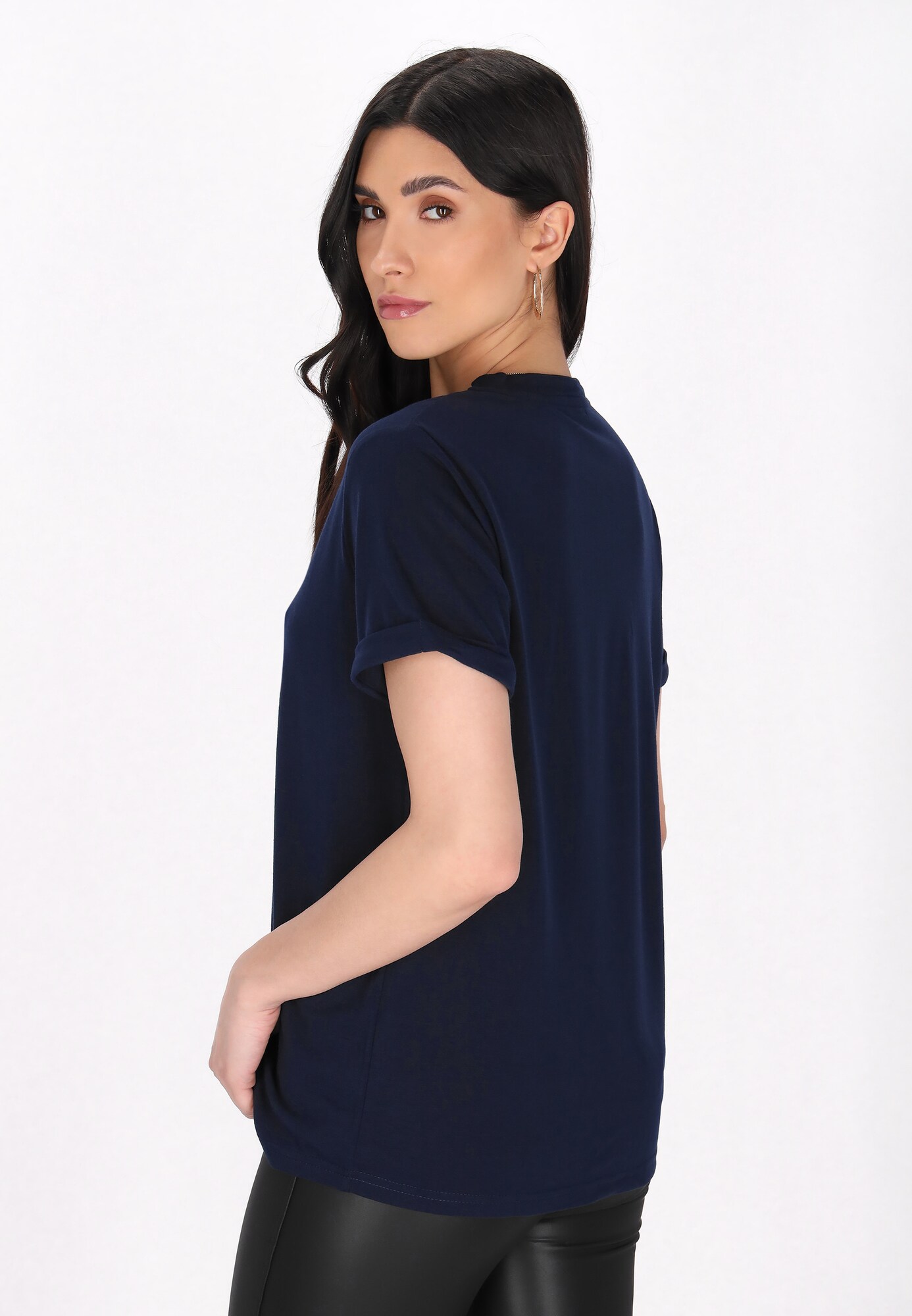 Thumbnail - faina T-Shirt Essentials