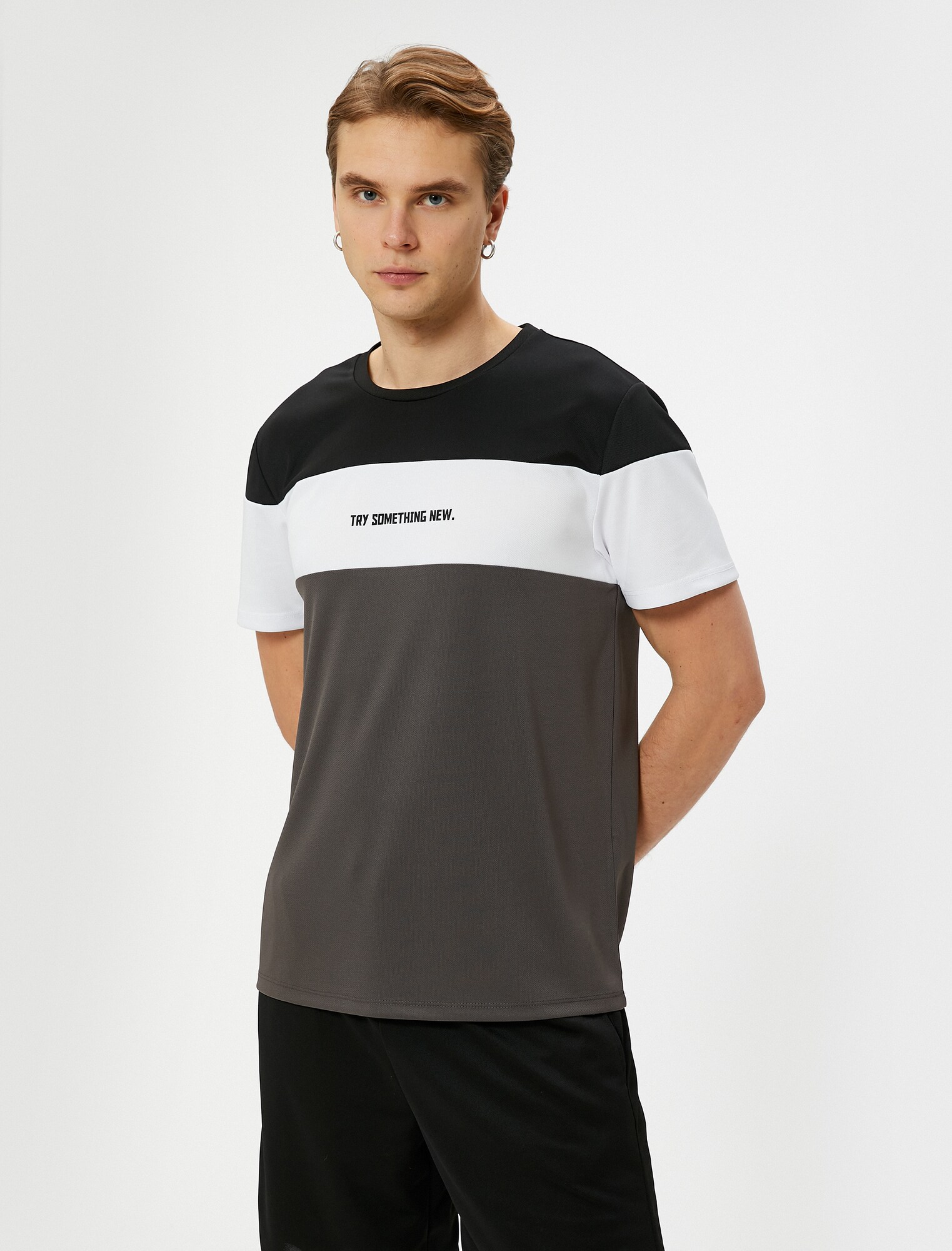 Thumbnail - Koton T-Shirt