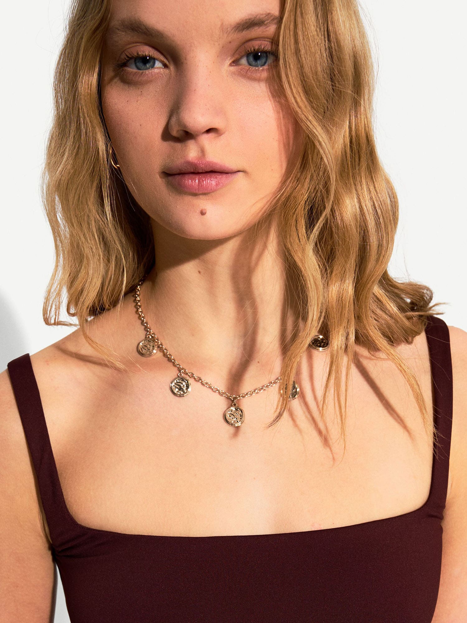 Bershka Lánc 'BOHO CHIC'  elefántcsont / arany termék 2. képe