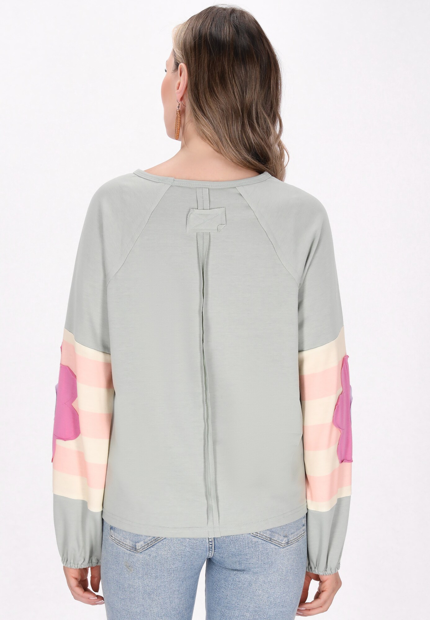 Thumbnail - usha FESTIVAL Sweatshirt Fashion Look