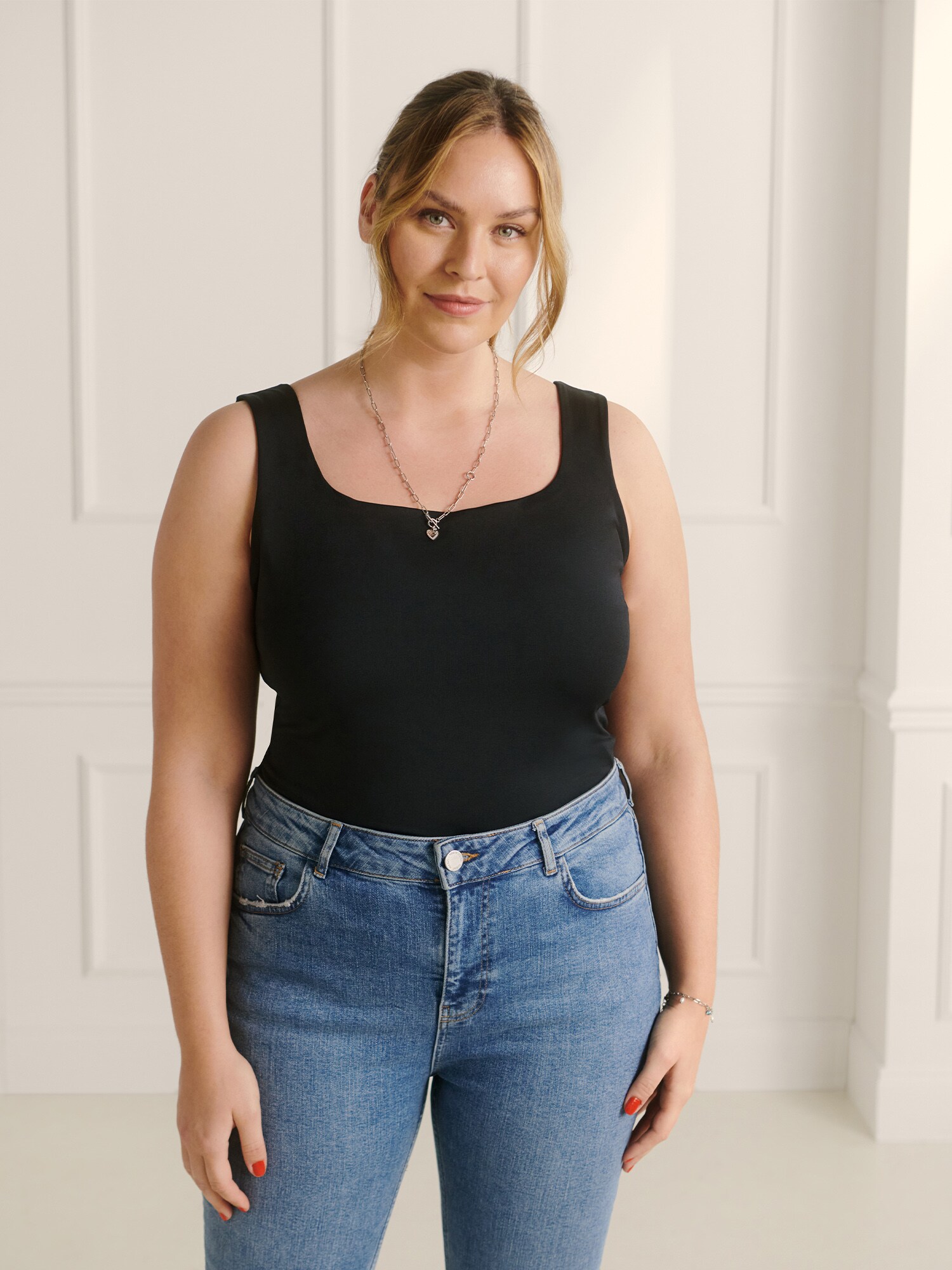 Guido Maria Kretschmer Curvy Top 'Pamela'  fekete termék 2. képe