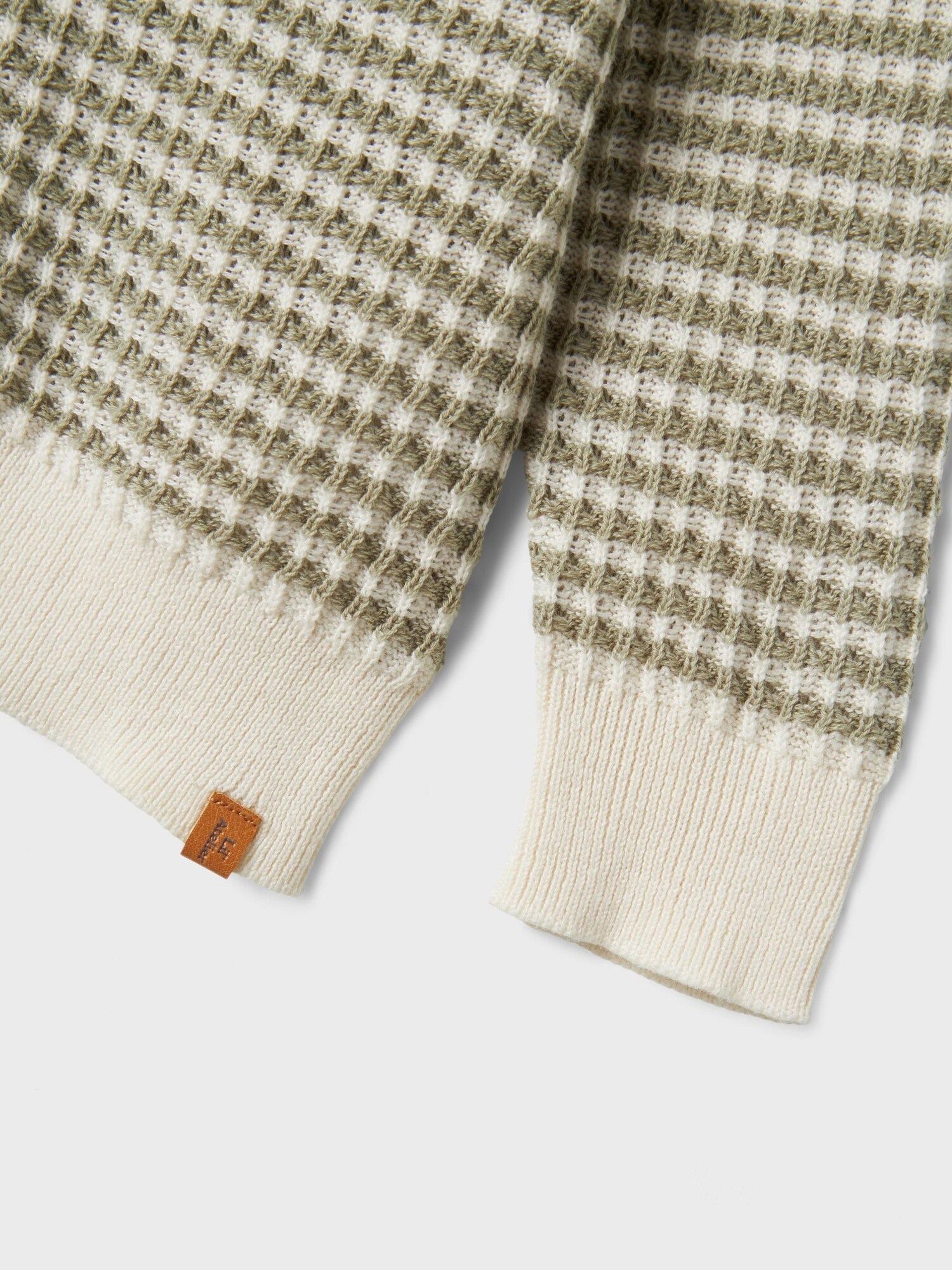 Thumbnail - Strickjacke