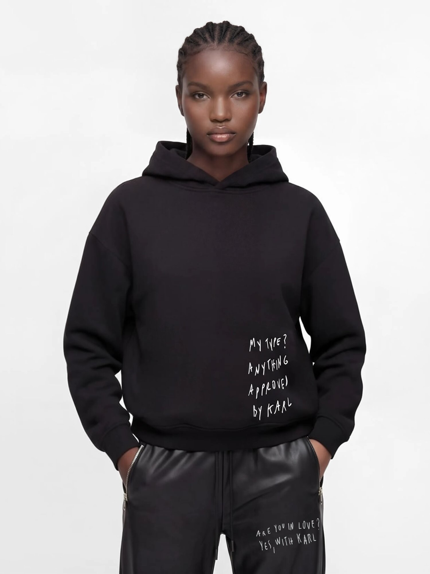 KARL LAGERFELD JEANS Sudadera ' KLJ X Pietro Terzini Boxy Kapuzenpullover '  negro – imagen 4