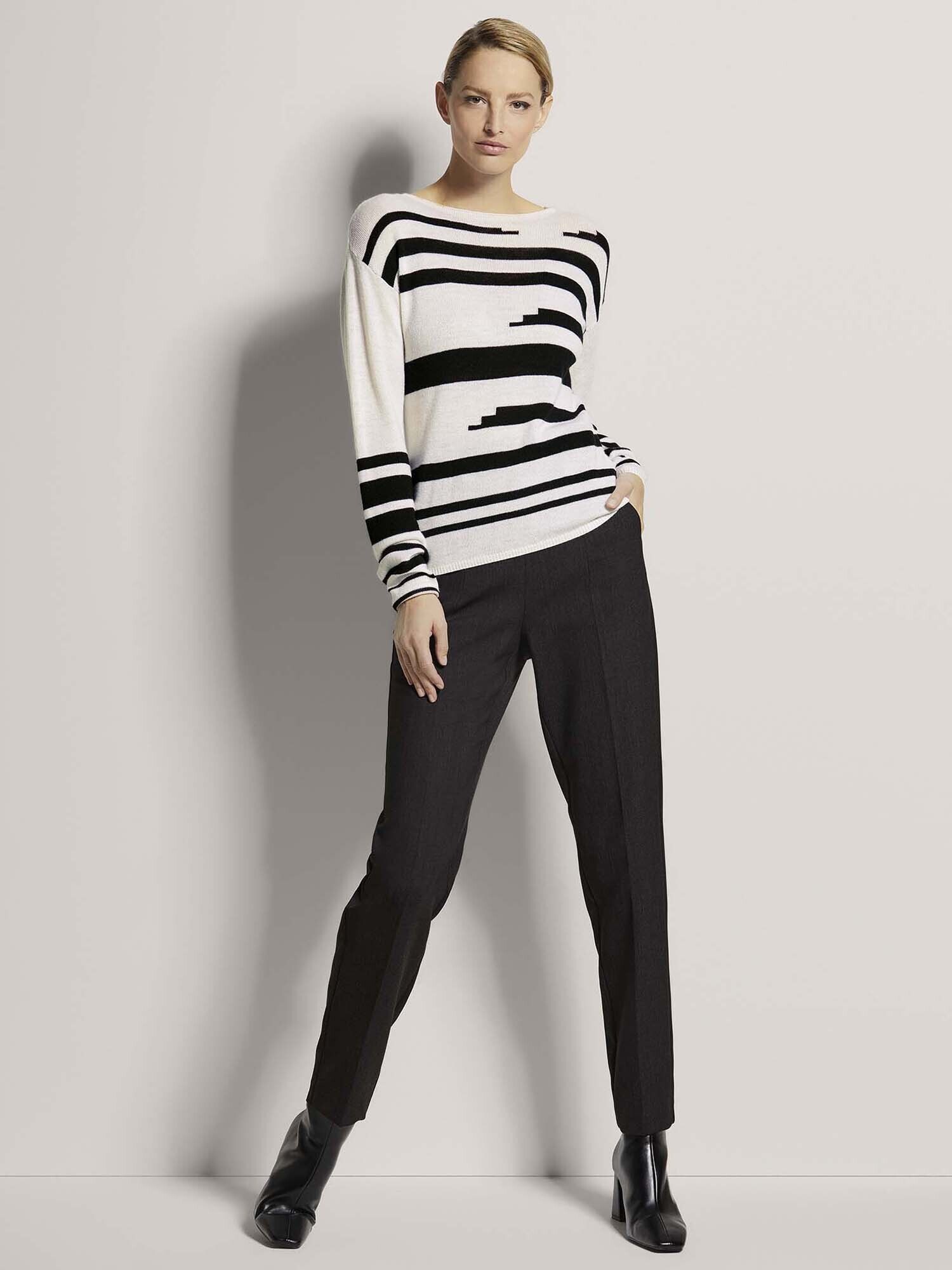 Thumbnail - MADELEINE Pullover