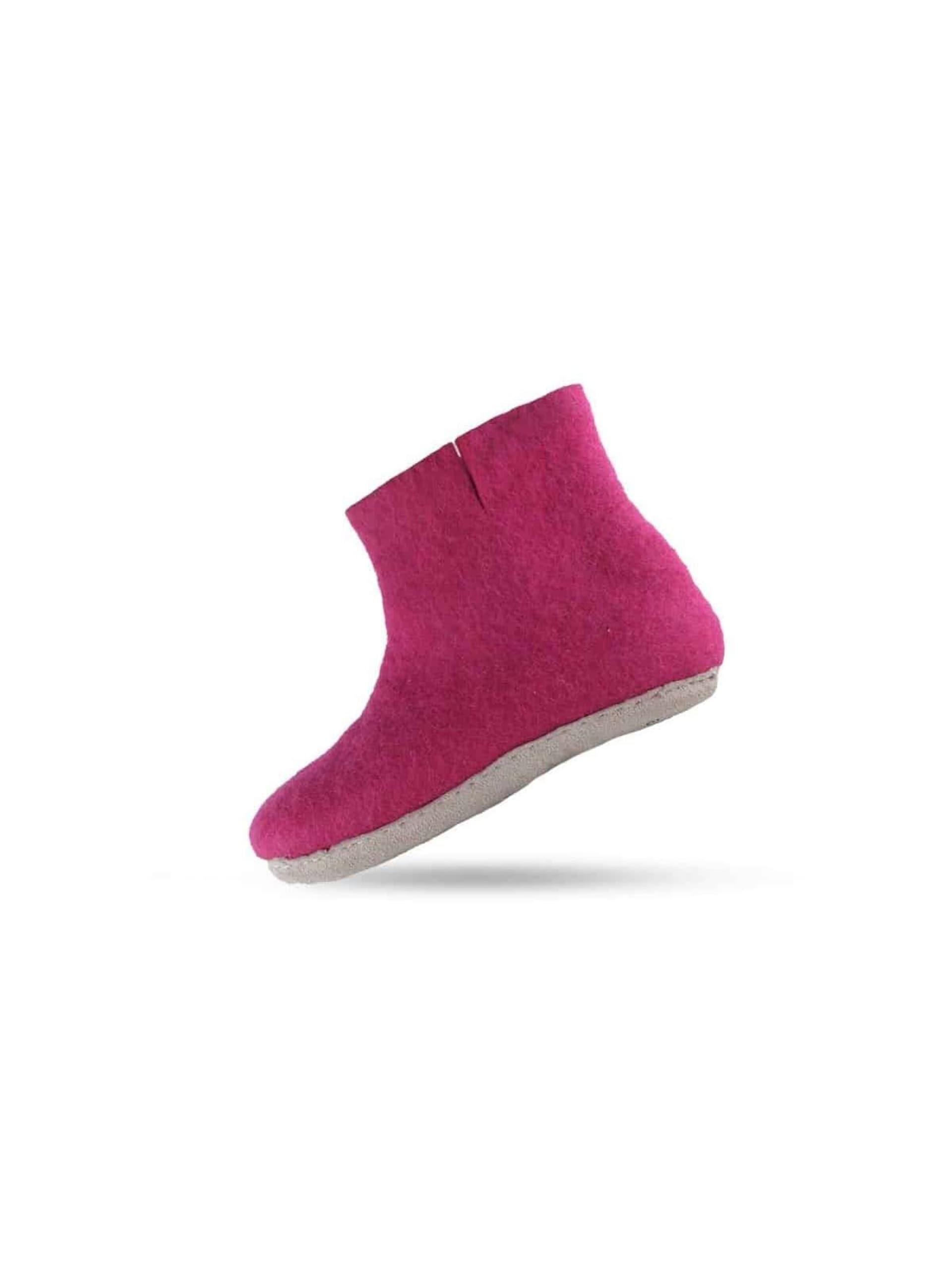 SHUS walk with nature Innesko 'Hjemmesko med høj skaft af 100% ren uld Model pink m/sål i skind Dansk Design fra SHUS' loafers & mockasiner dam