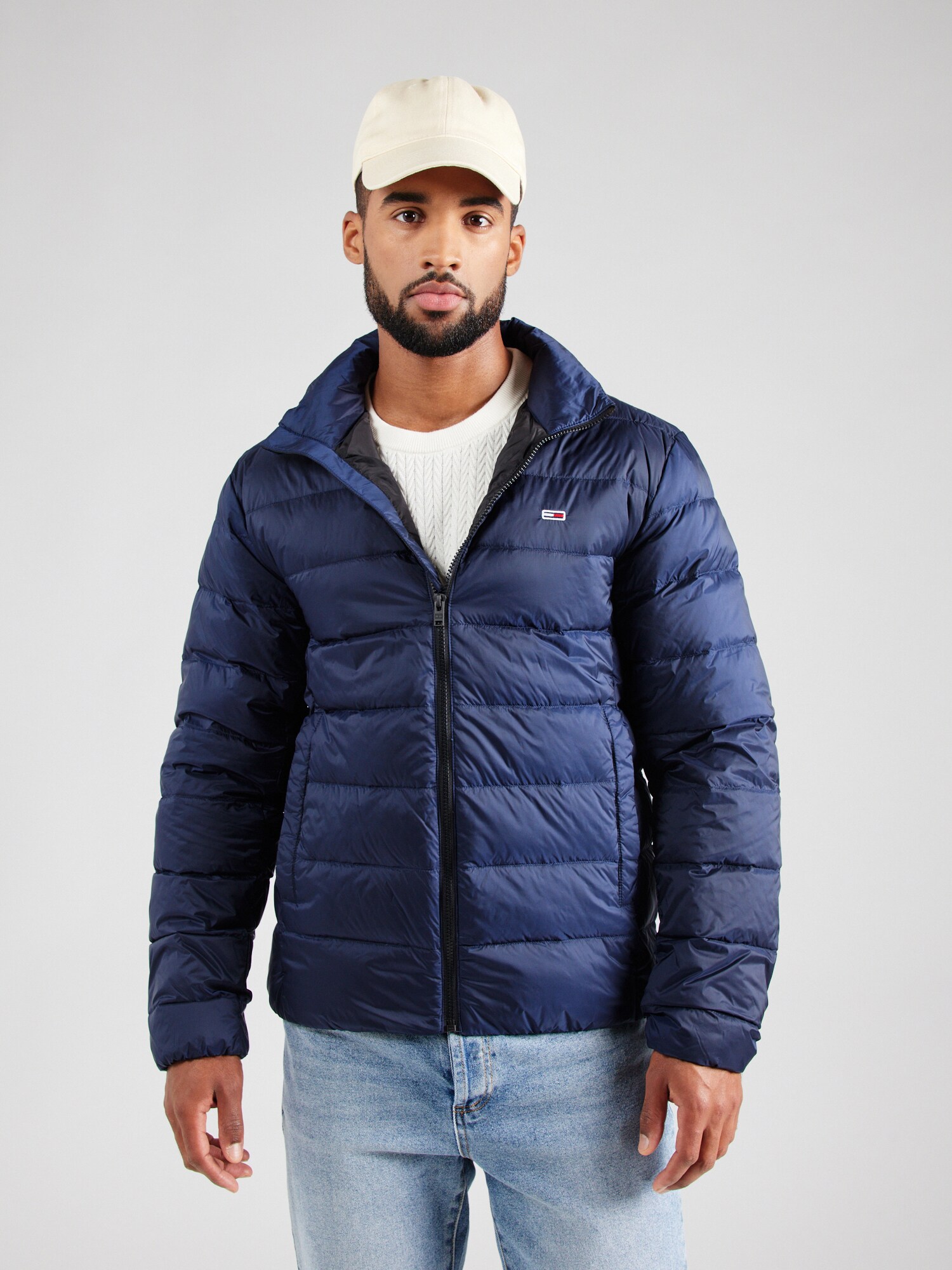 Tommy Jeans Téli dzseki  sötétkék termék 2. képe