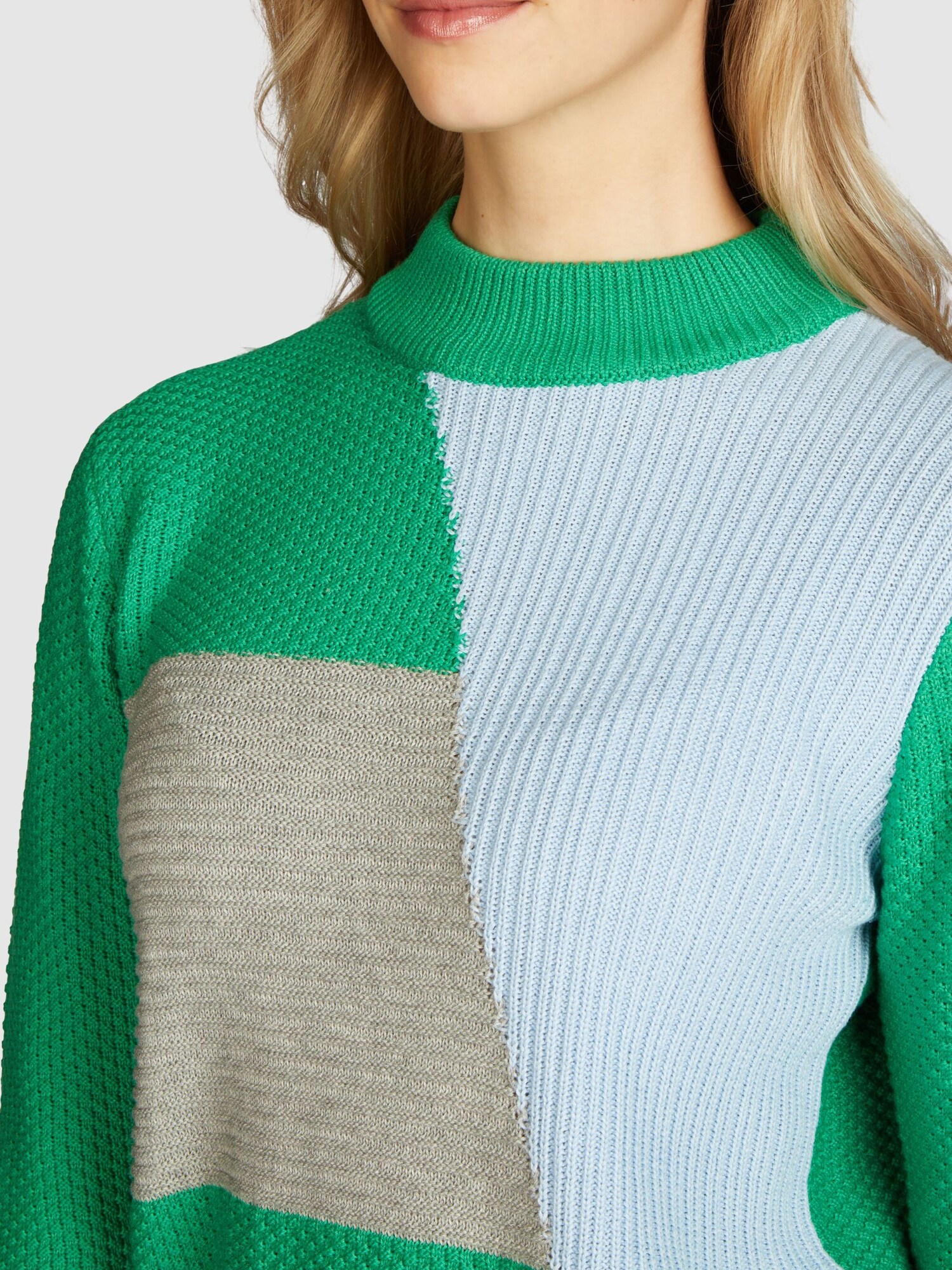 Thumbnail - Navigazione Pullover
