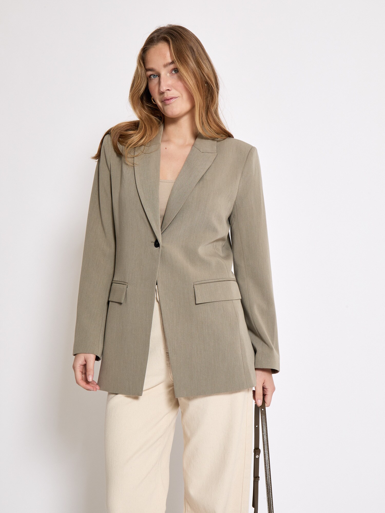 Thumbnail - Peppercorn Blazer Cindy