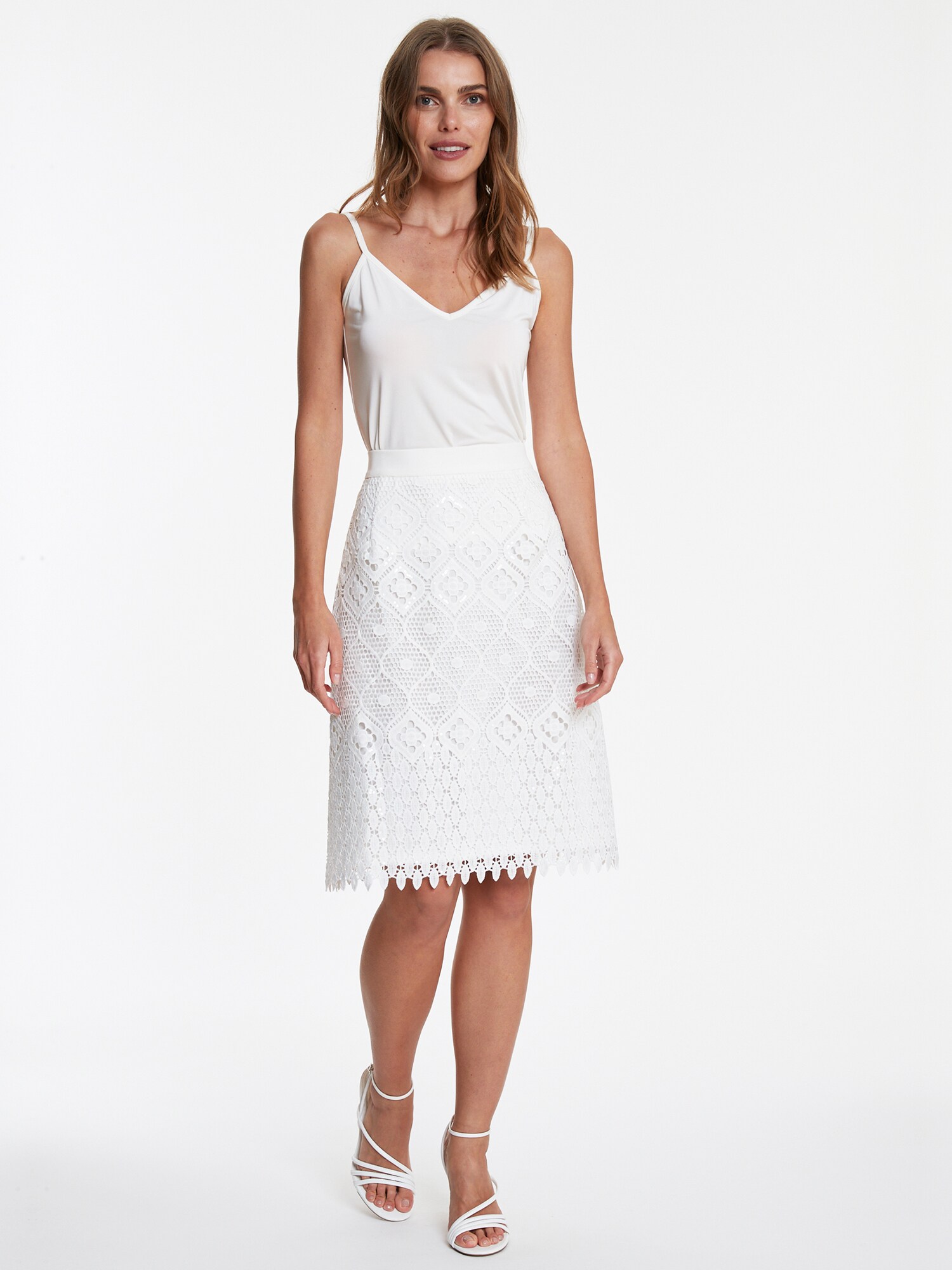 Thumbnail - Ana Alcazar Rock Wabani