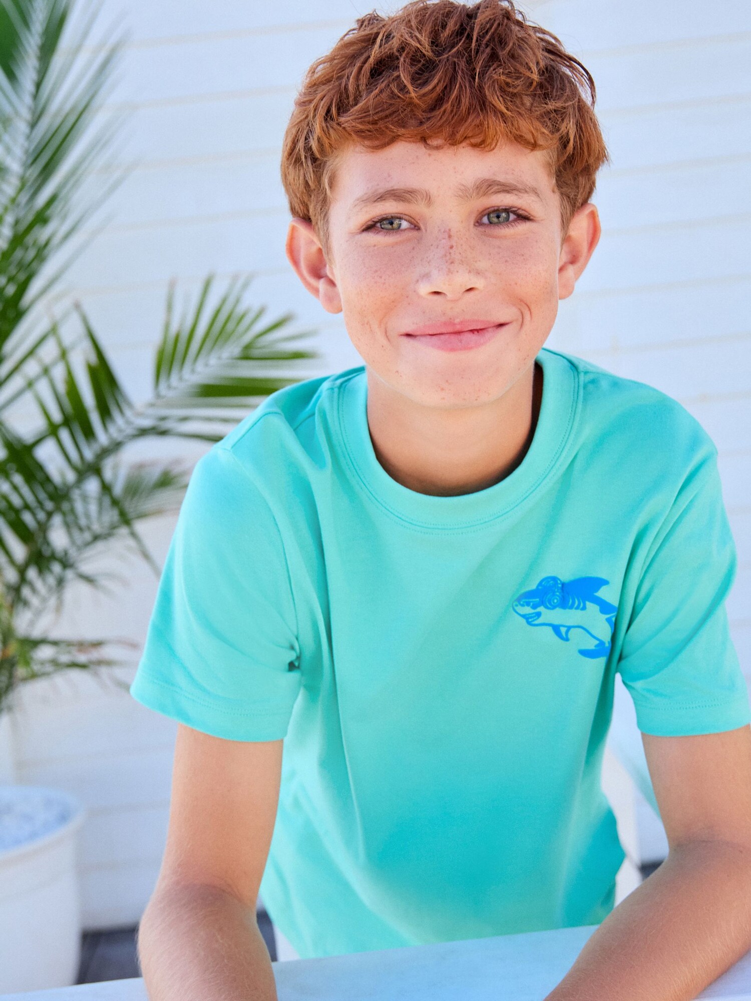 Thumbnail - T-Shirt