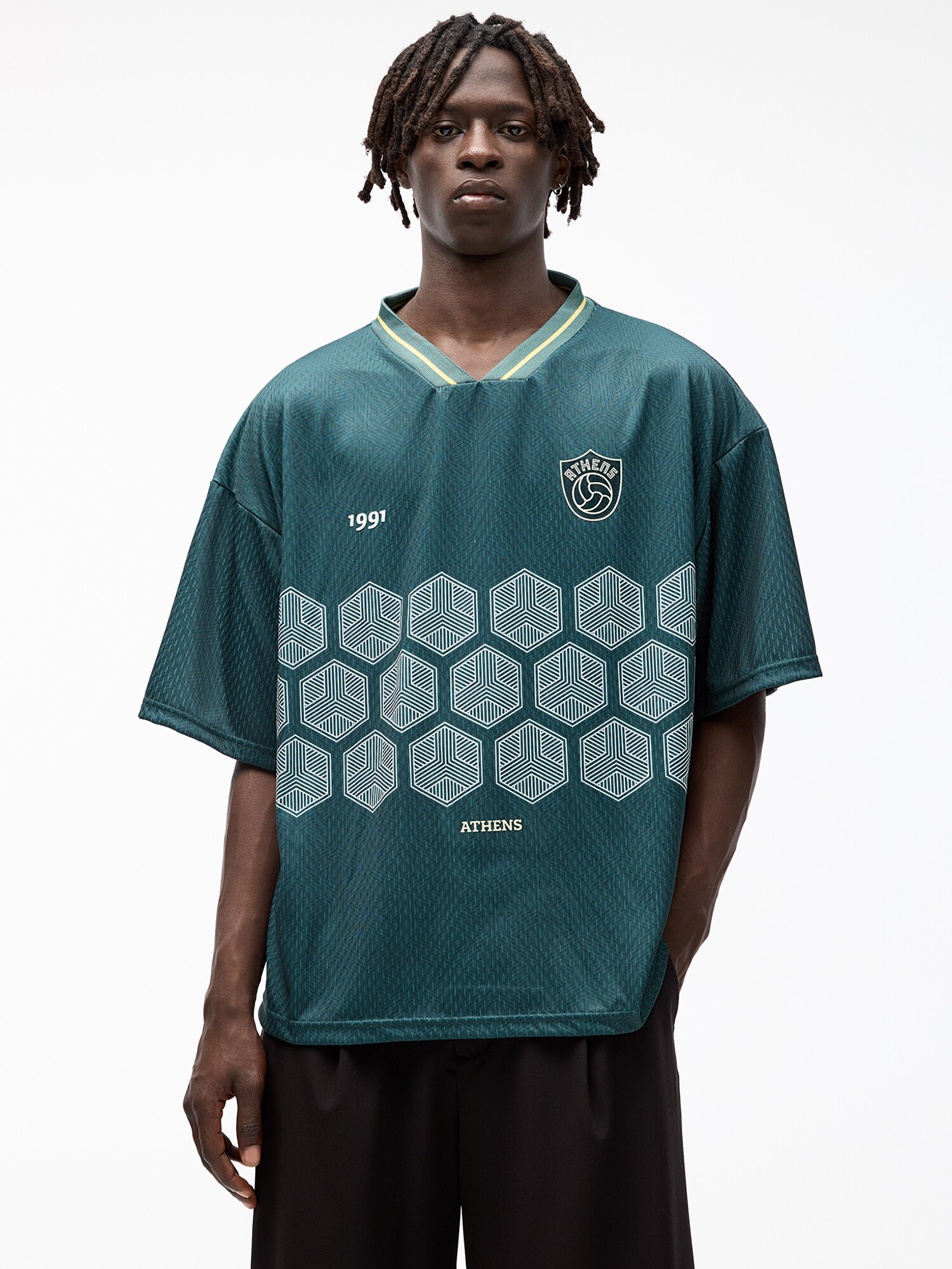 Pull&Bear Póló  világos sárga / benzin / fekete / fehér termék 2. képe