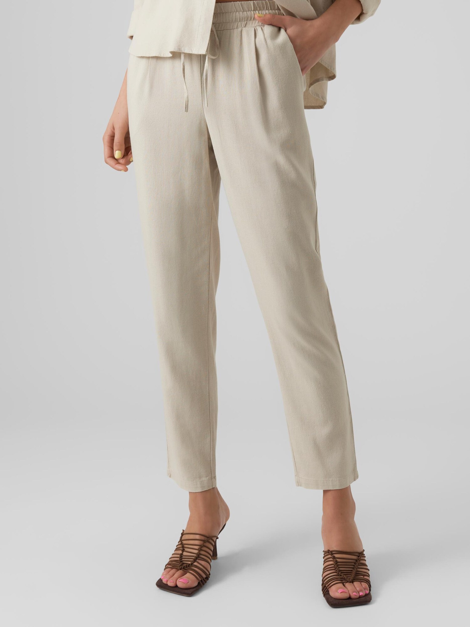 VERO MODA Nadrág 'Jesmilo'  gitt termék 2. képe