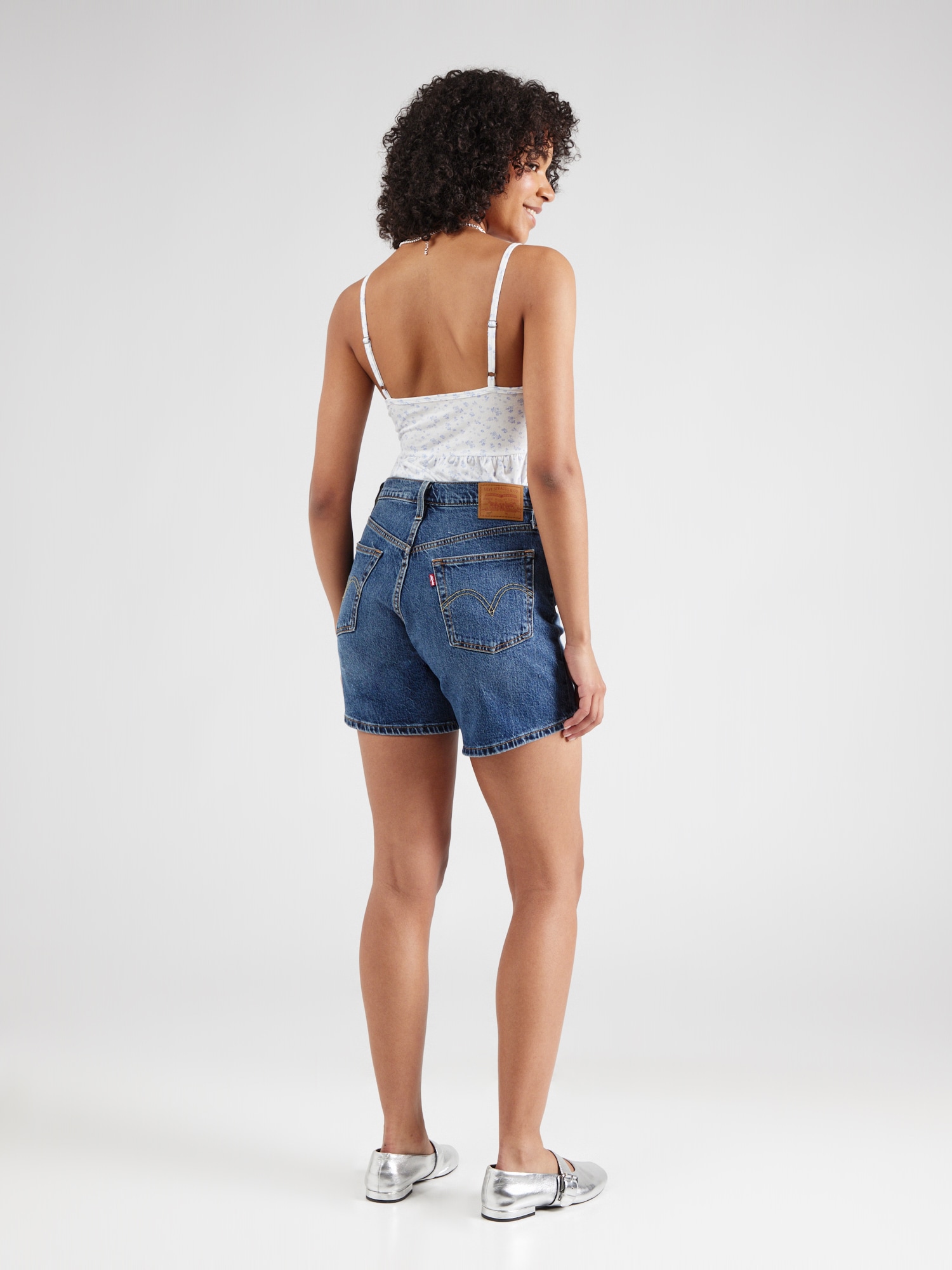 Thumbnail - Shorts '501'