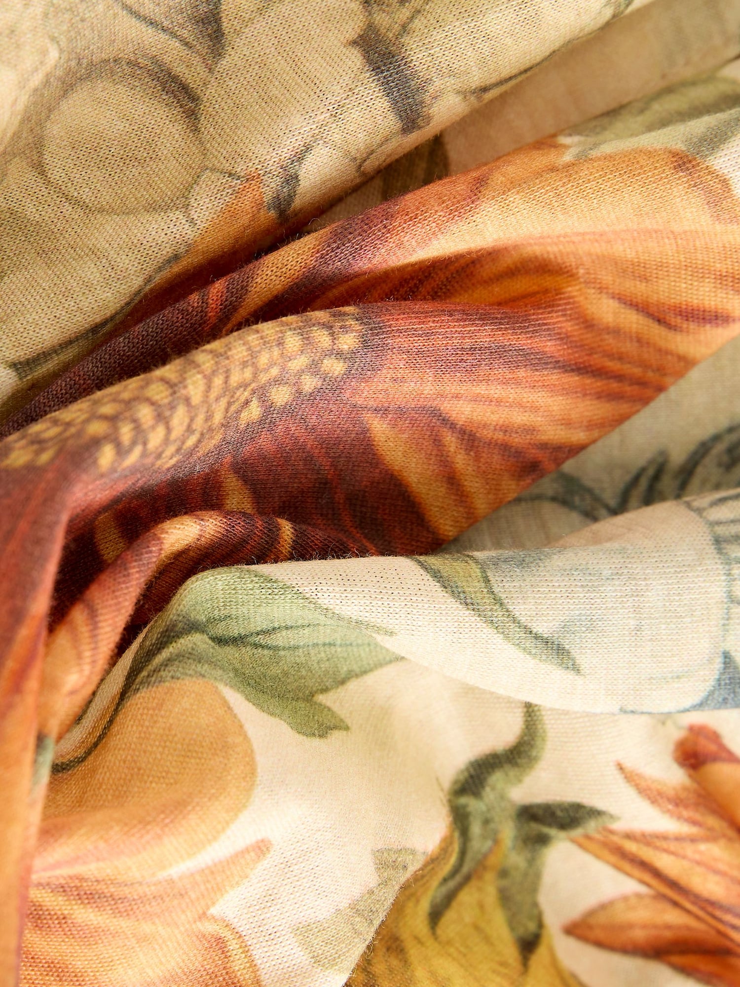 Thumbnail - T-Shirt
