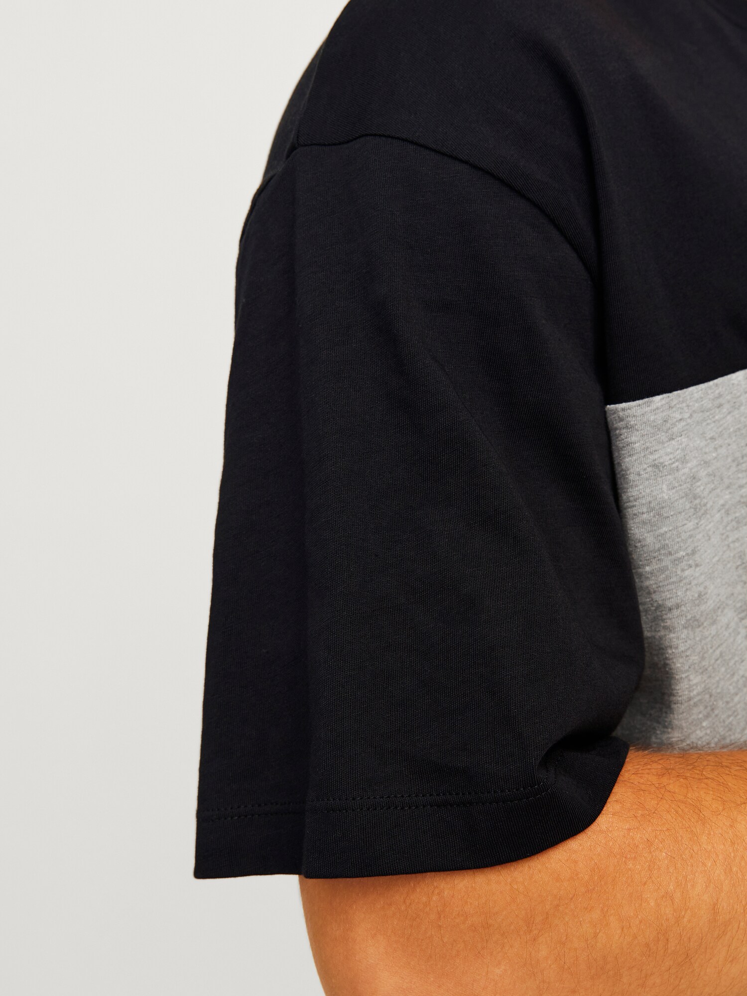 JACK & JONES Tričko 'JJELegacy' sivá melírovaná / čierna / biela (obrázok 3)