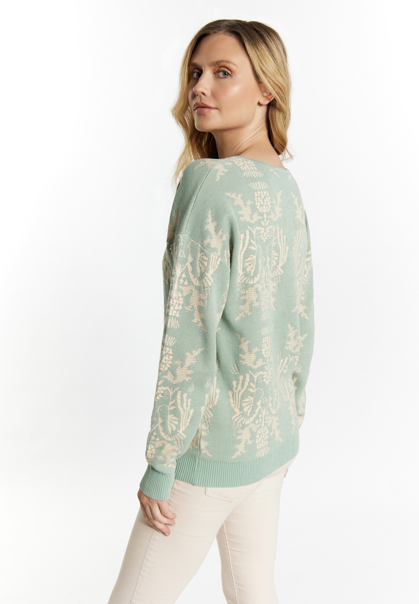Thumbnail - Usha Pullover