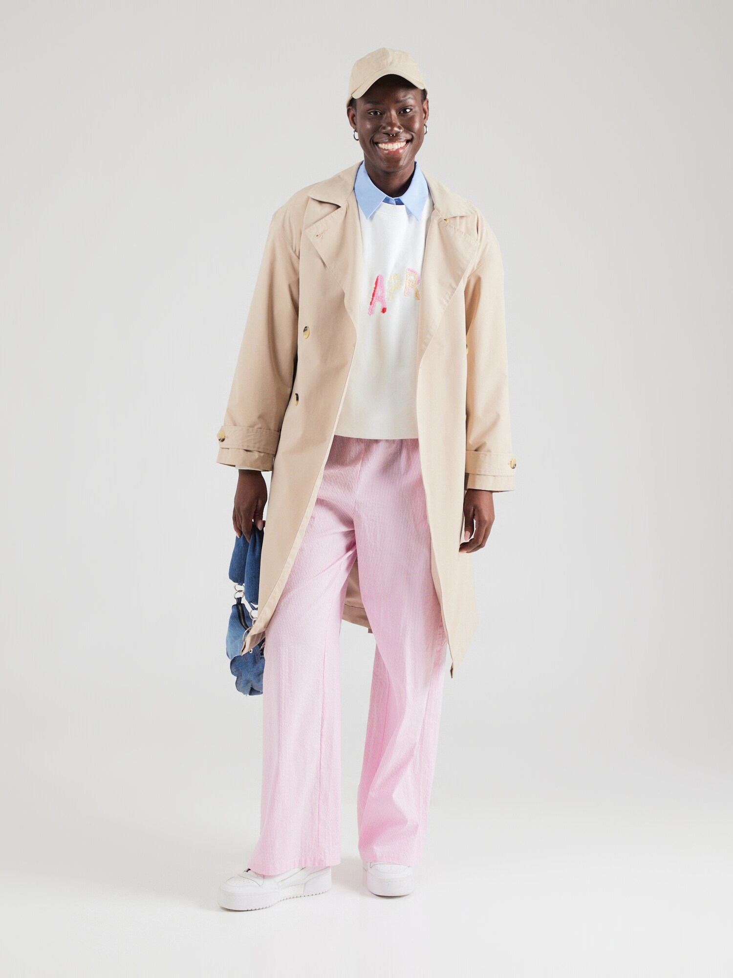 Thumbnail - OH APRIL Sweatshirt