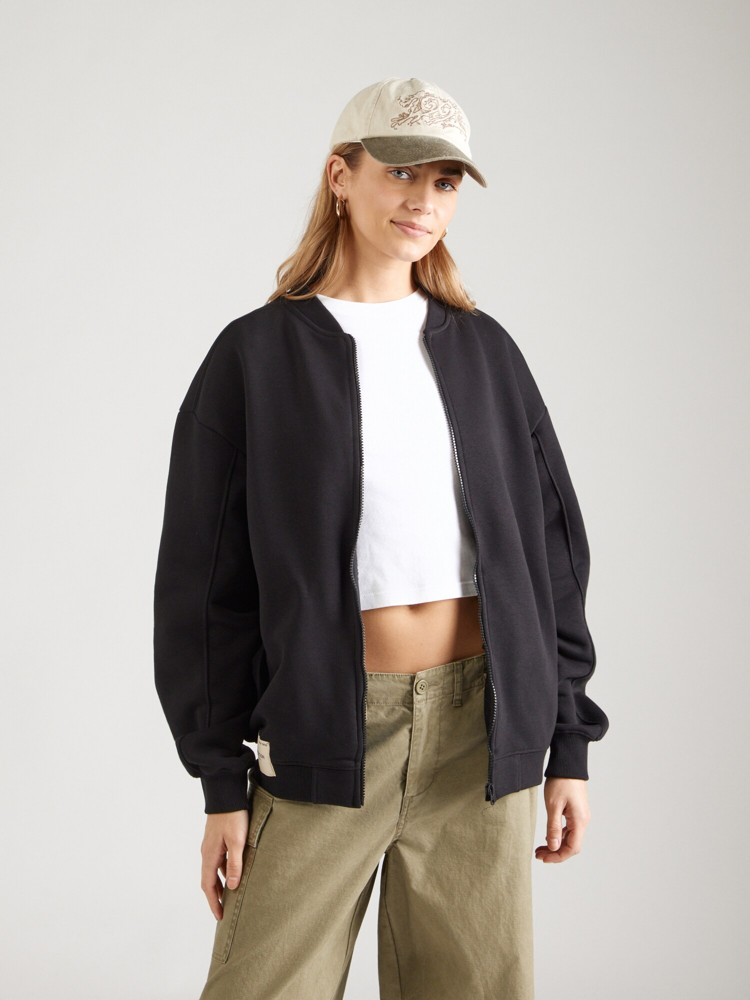 ALPHA INDUSTRIES Chaqueta de entretiempo 'Studio Edition'  negro – imagen 2