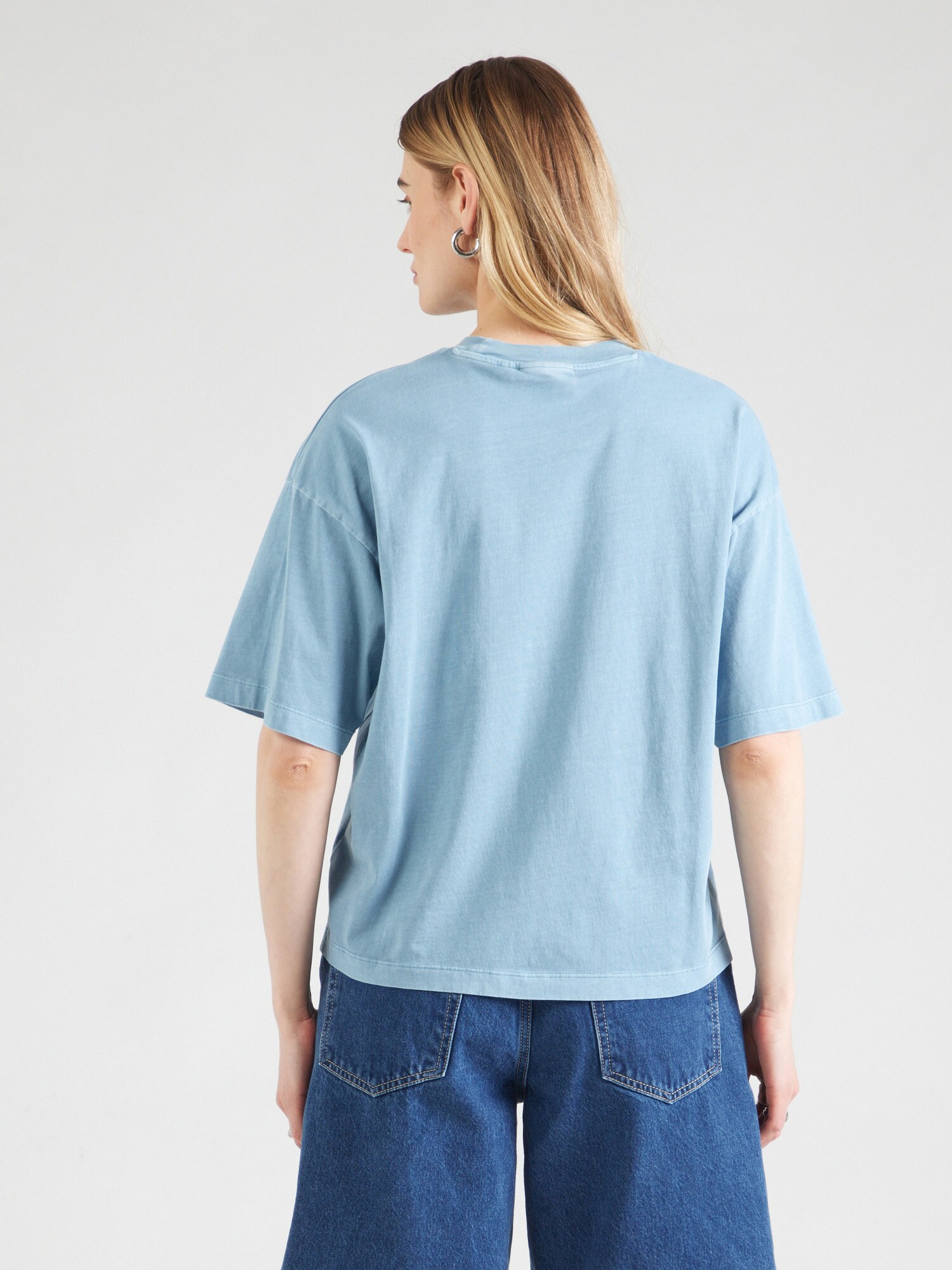 Carhartt WIP Póló 'Nelson'  világoskék termék 2. képe