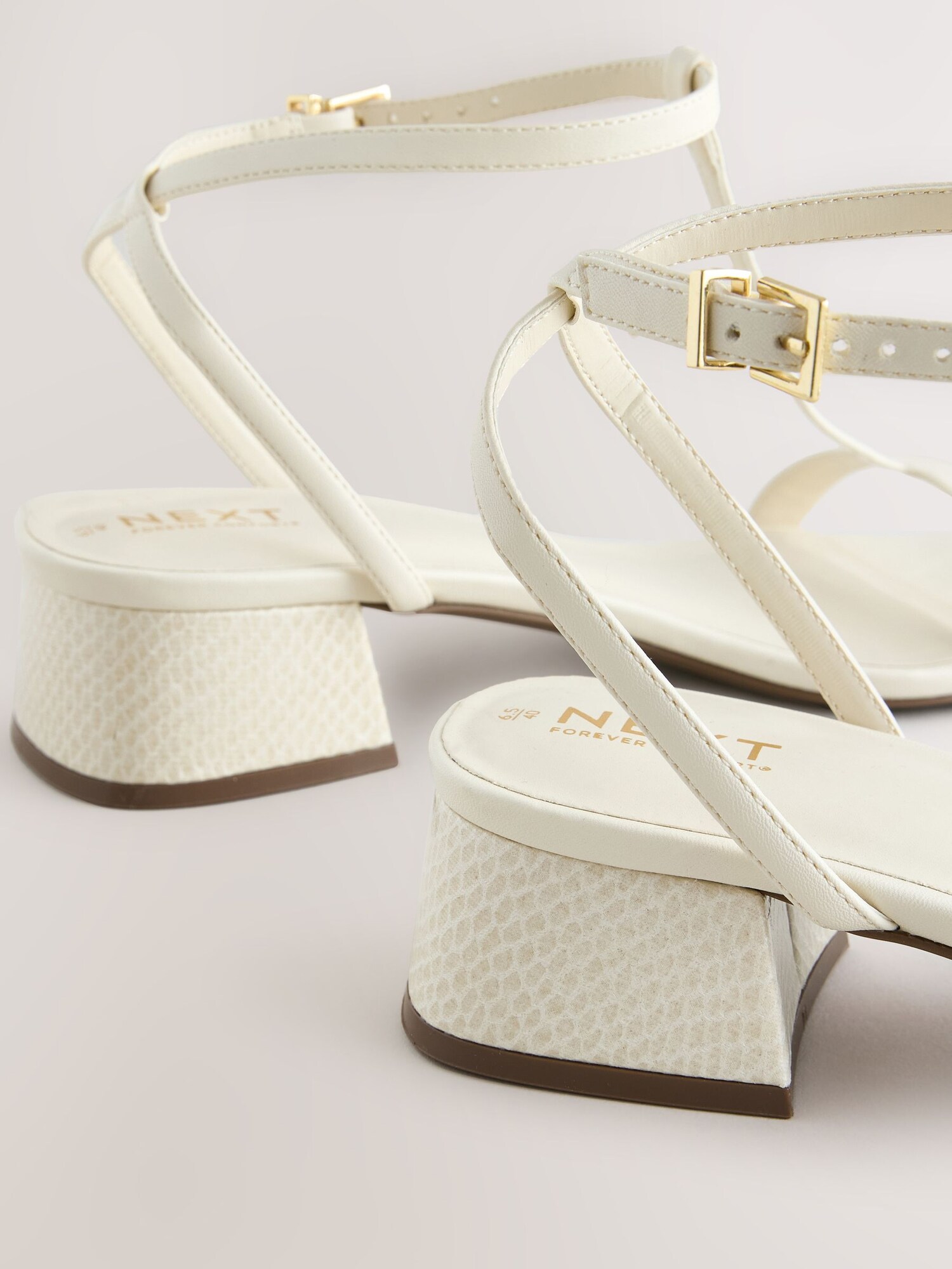 Thumbnail - Next Riemensandale