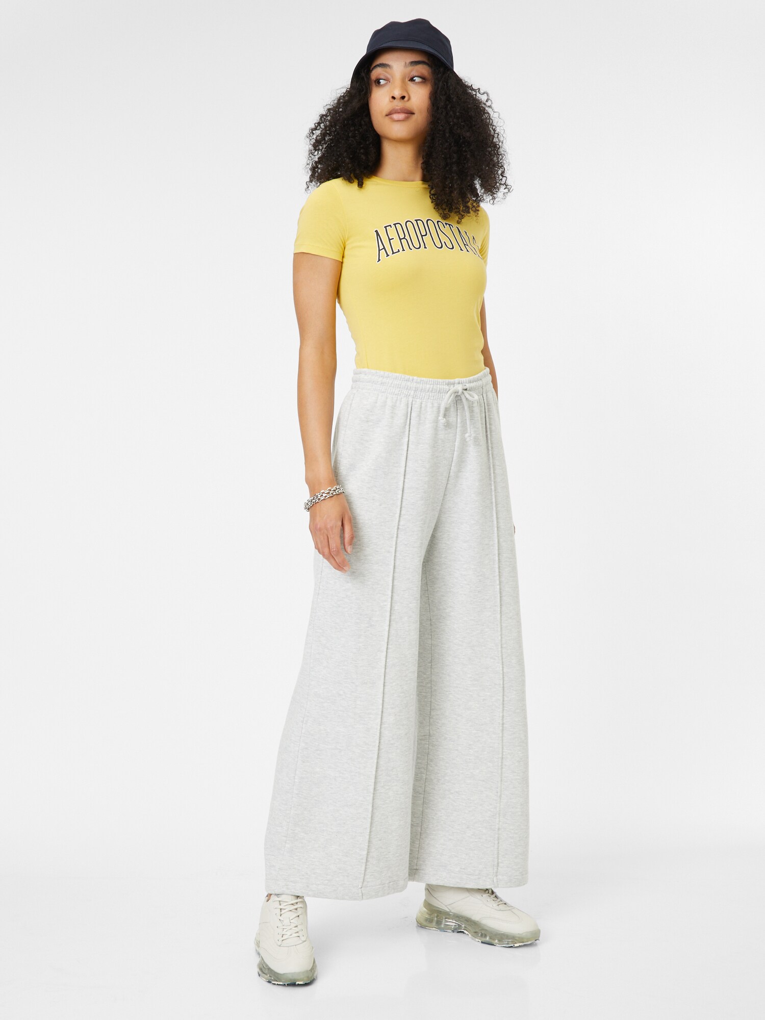 Thumbnail - T-Shirt 'JUNE'