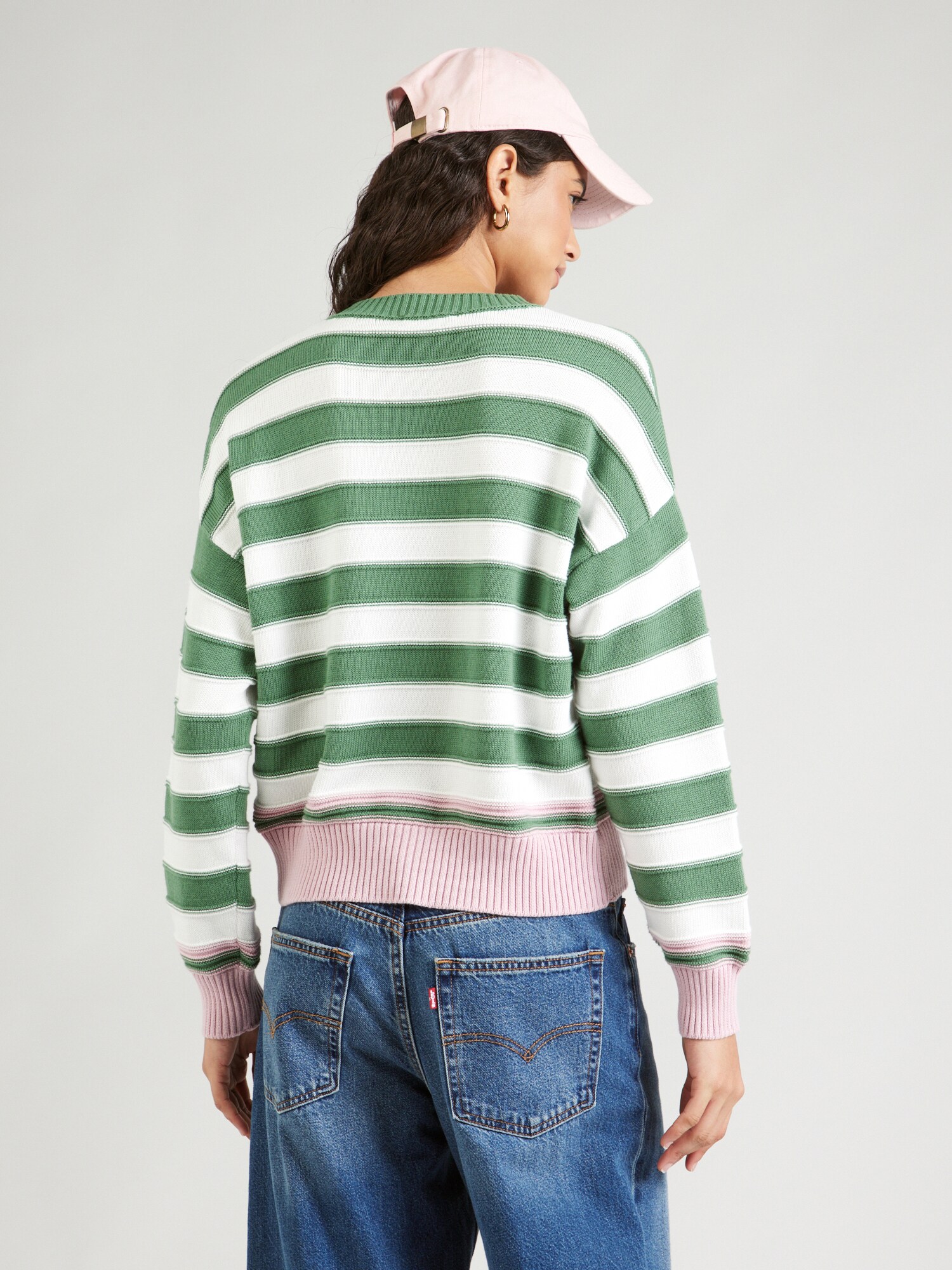 Thumbnail - Pullover