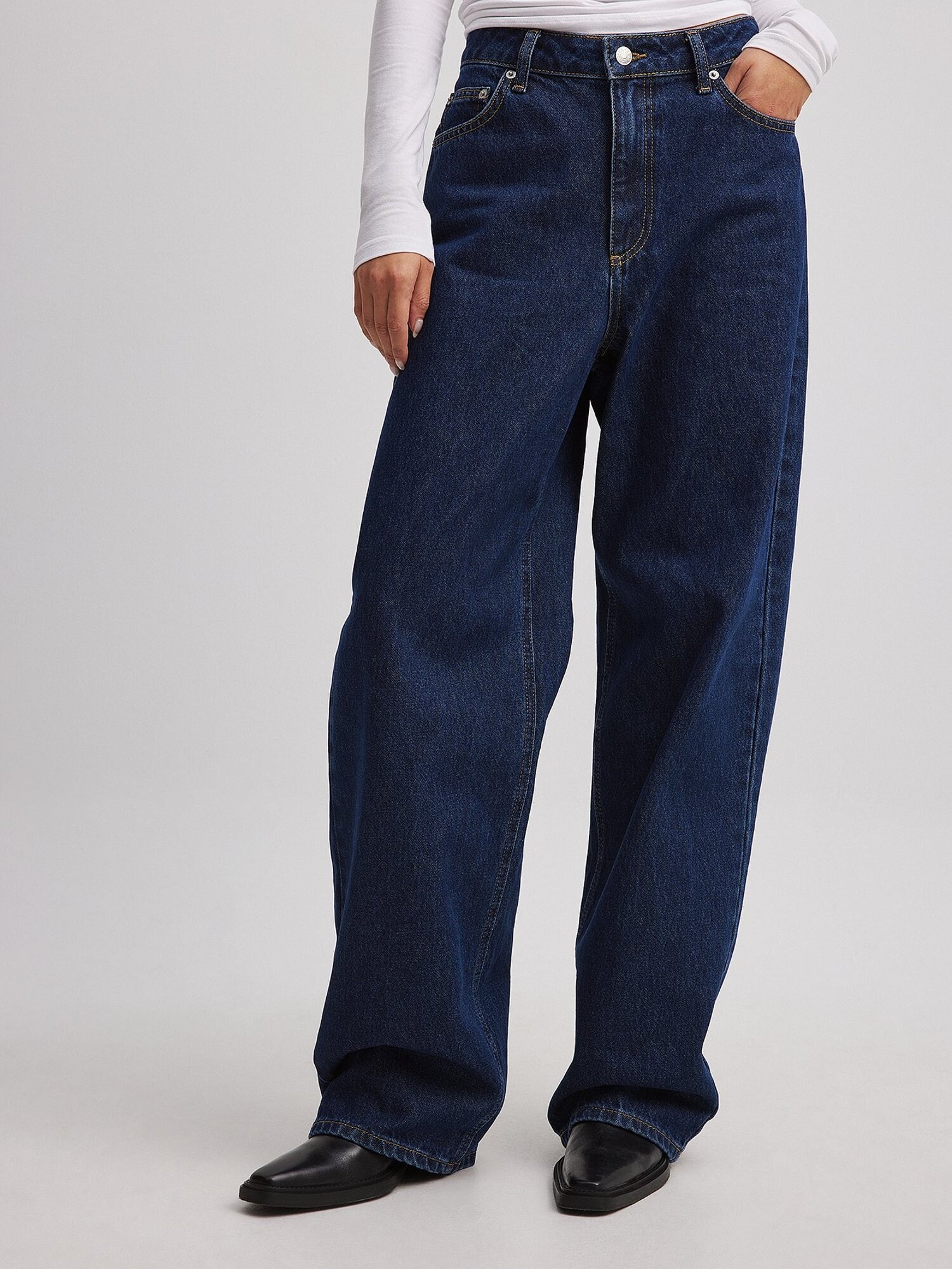 Thumbnail - Jeans