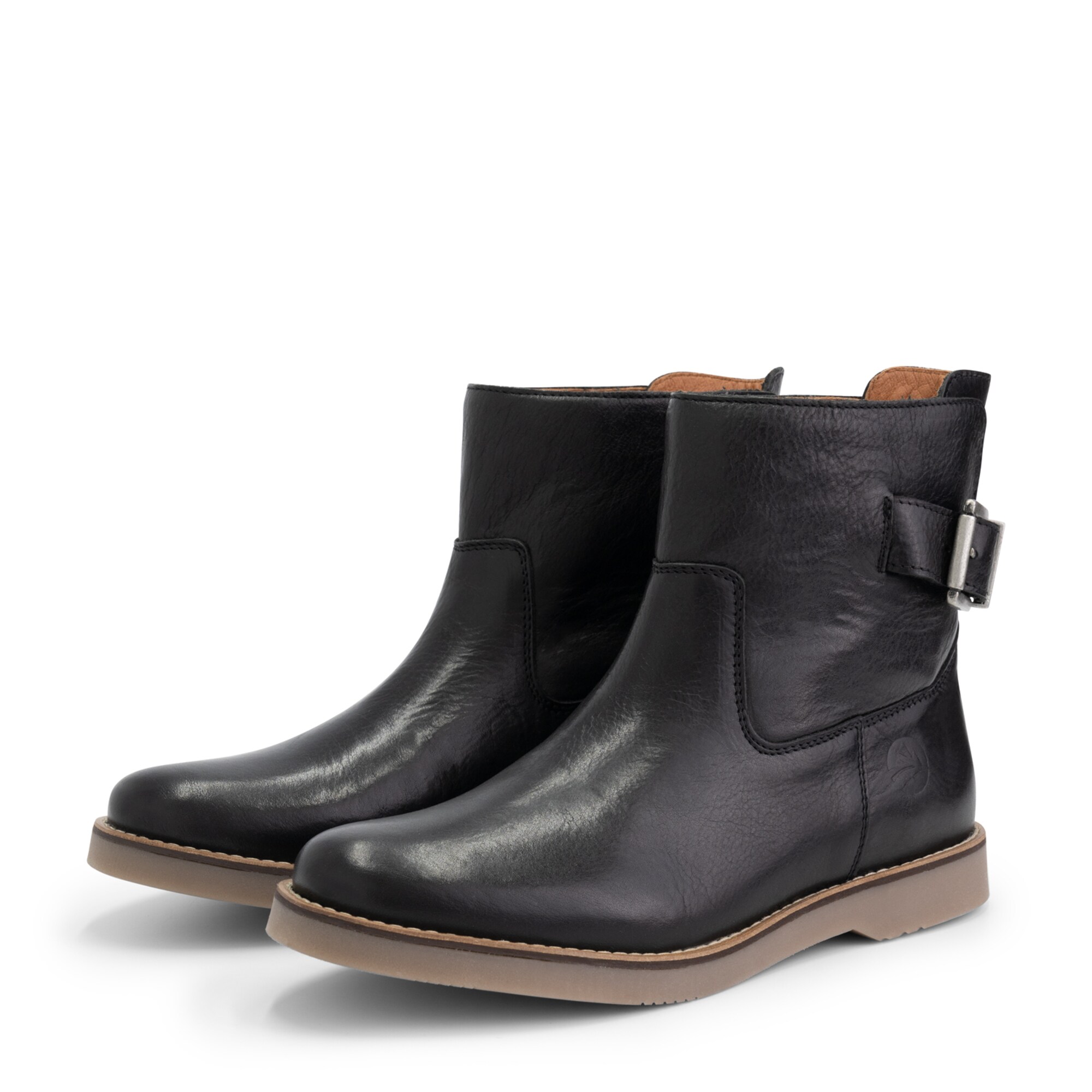 Thumbnail - Travelin Ankle Boots