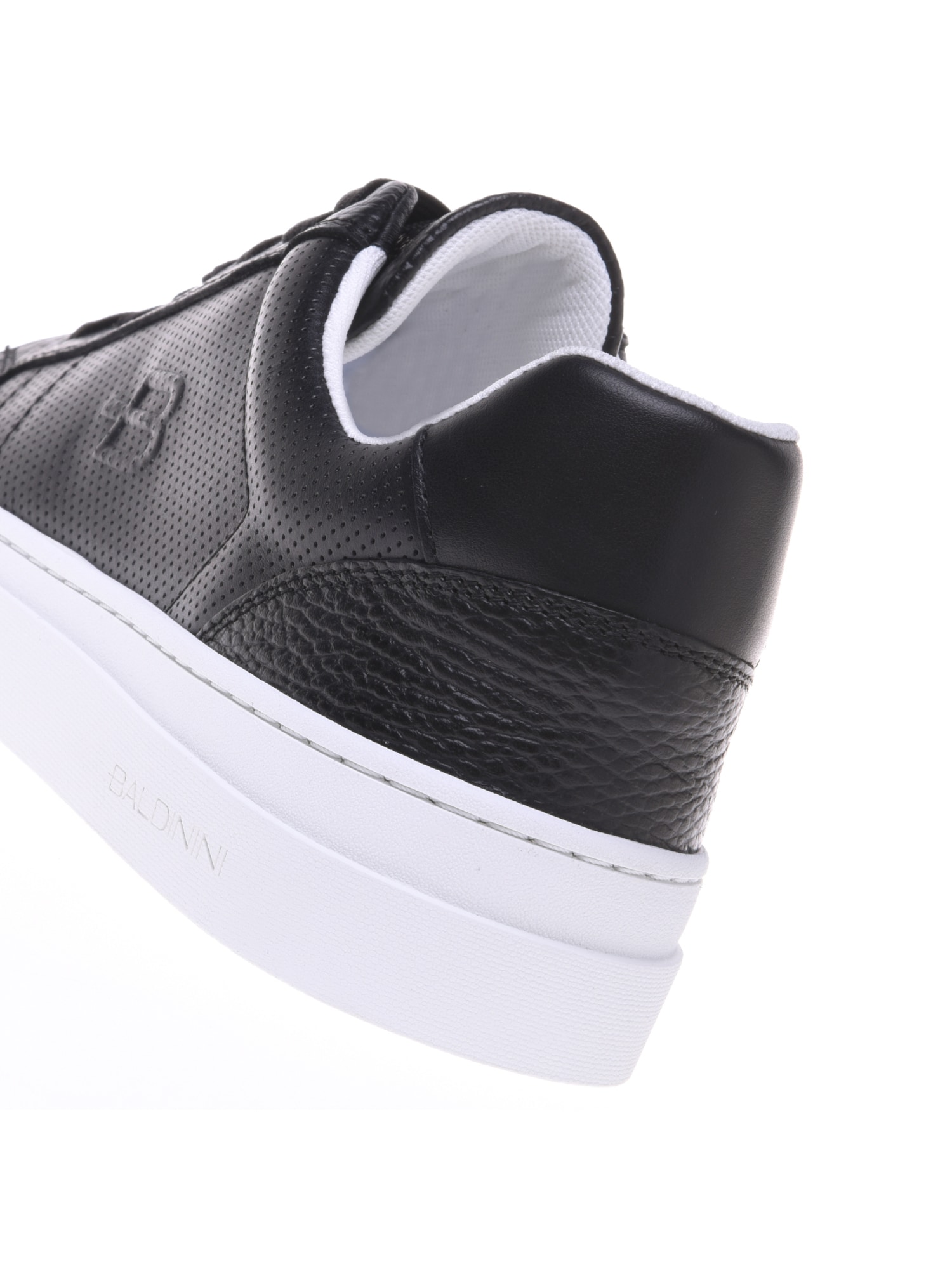 Thumbnail - Sneaker
