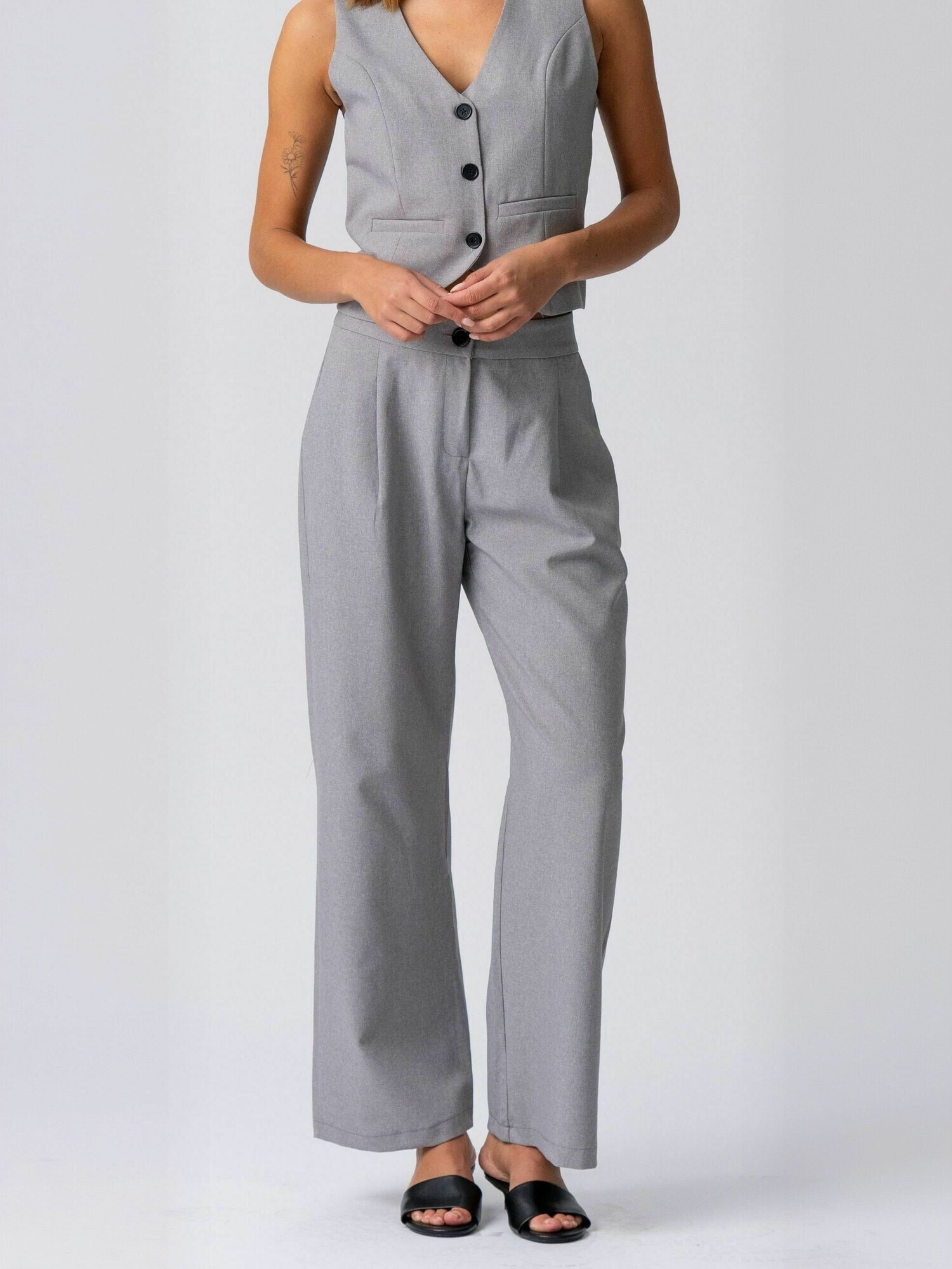 TEESHOPPEN Pantaloni  Natalie  gri