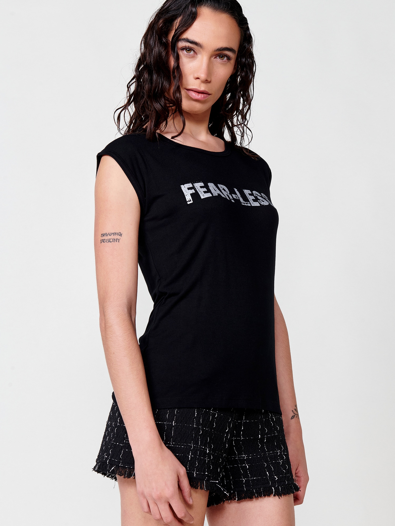 Thumbnail - KOROSHI T-Shirt