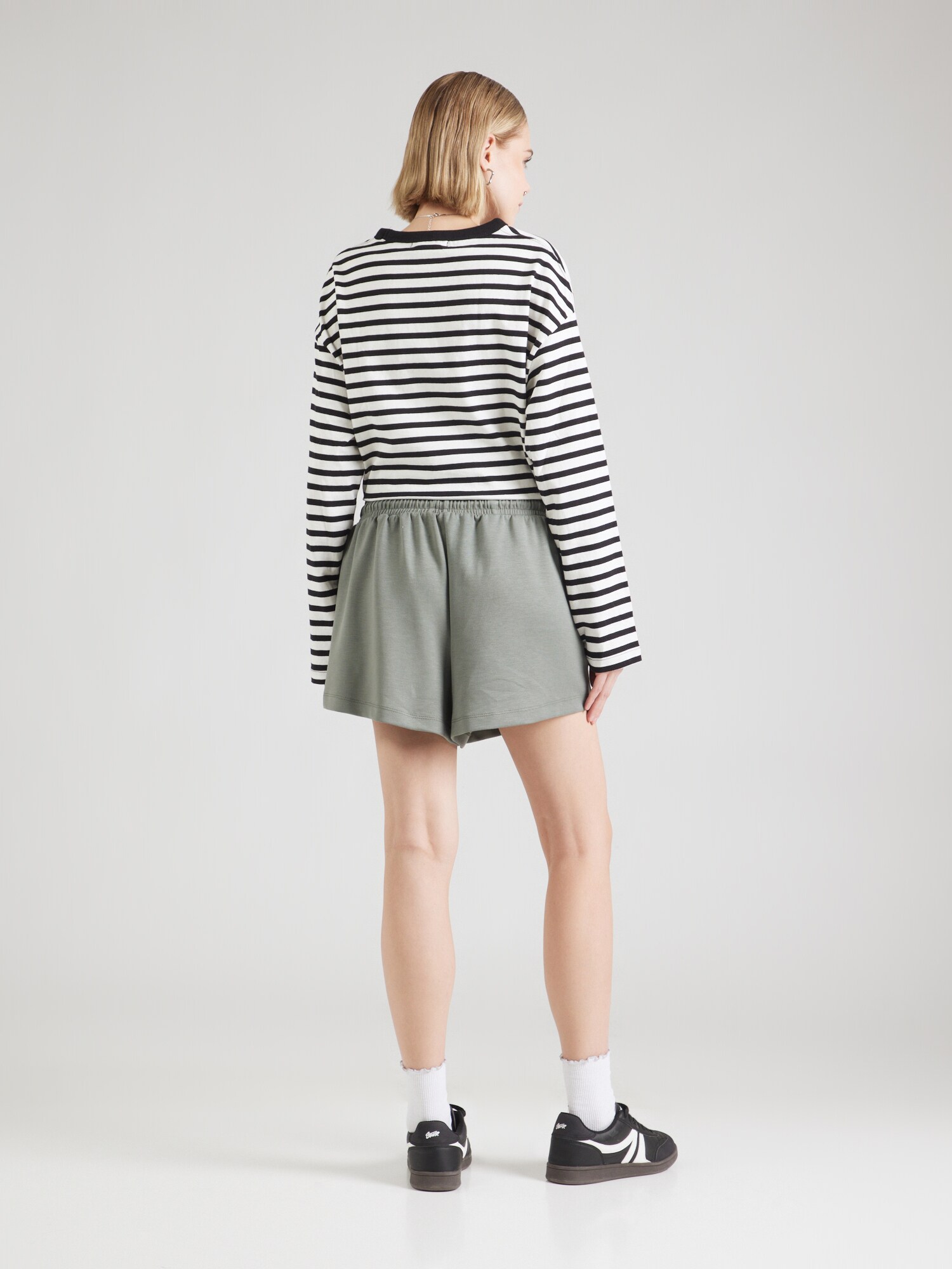 Thumbnail - STUDIO SELECT Shorts Candy