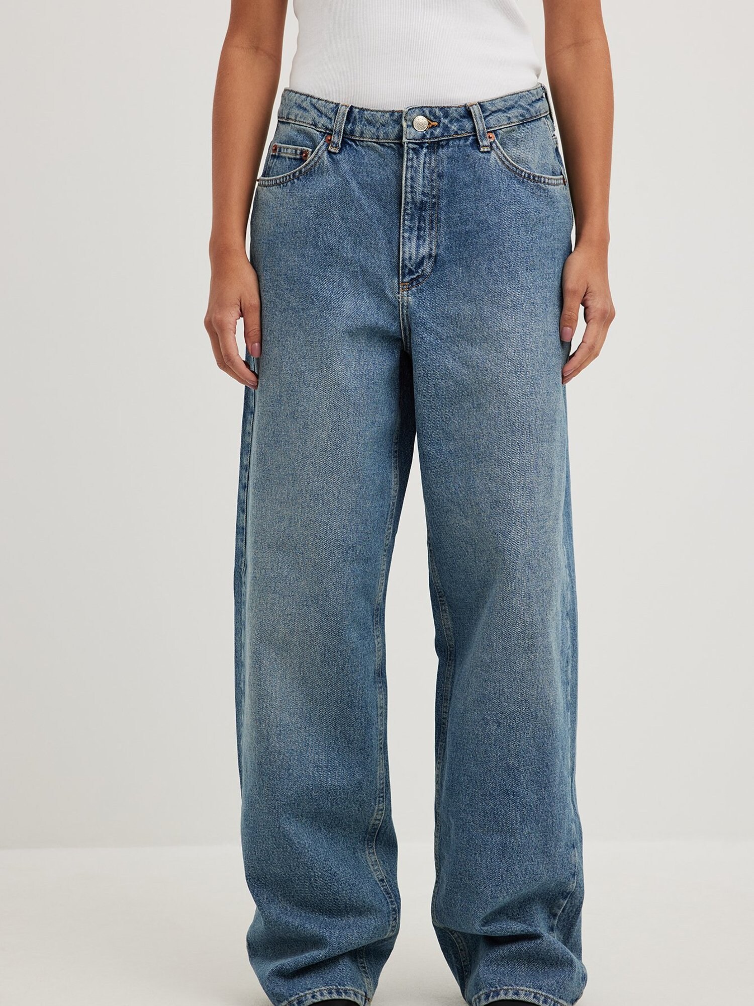 Thumbnail - Jeans