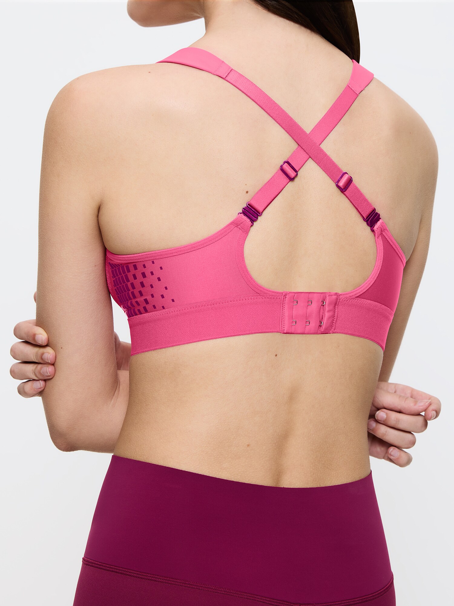 Thumbnail - Triumph Triaction Sport-BH Triaction Hybrid Lite