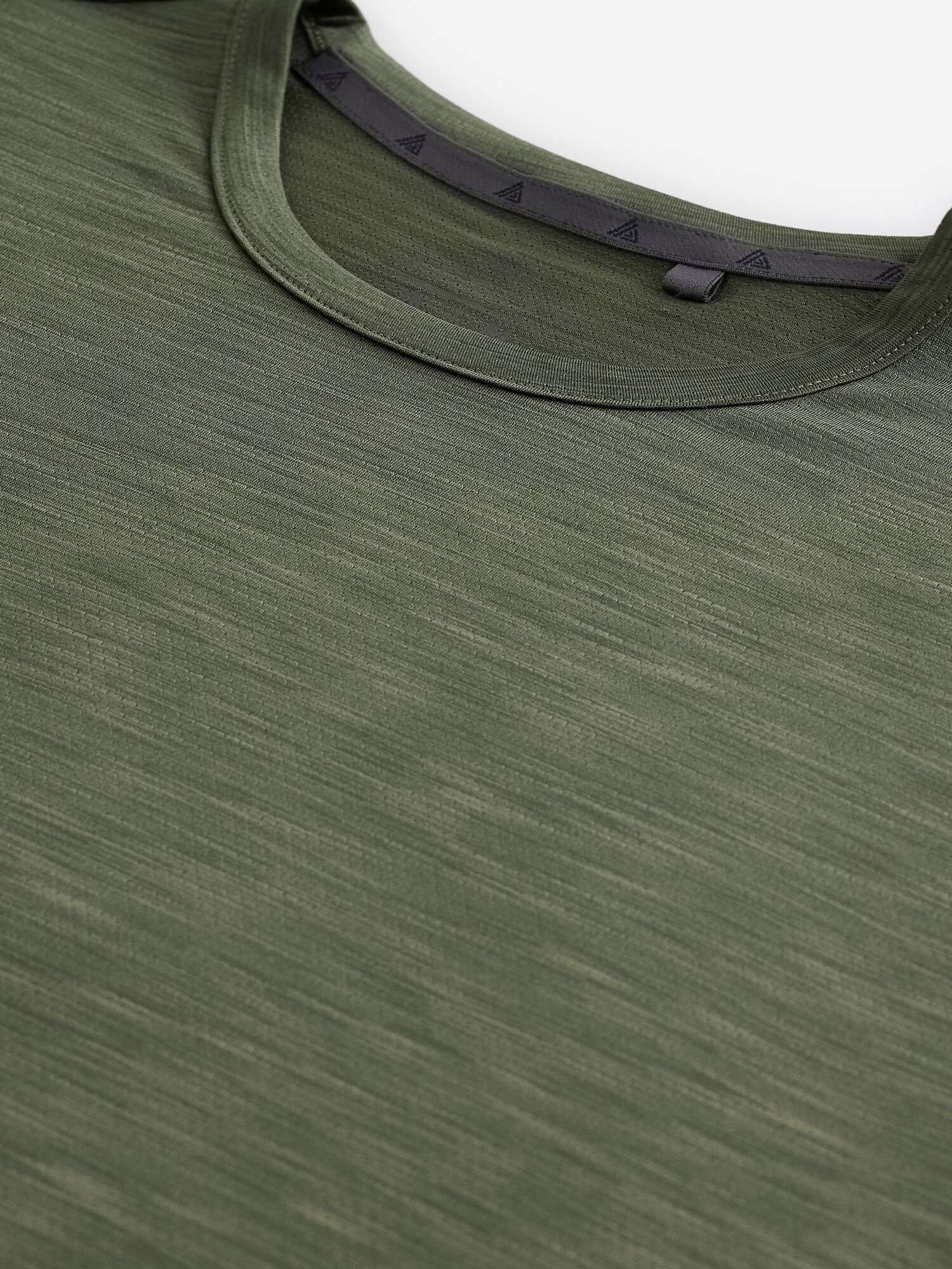 Thumbnail - T-Shirt