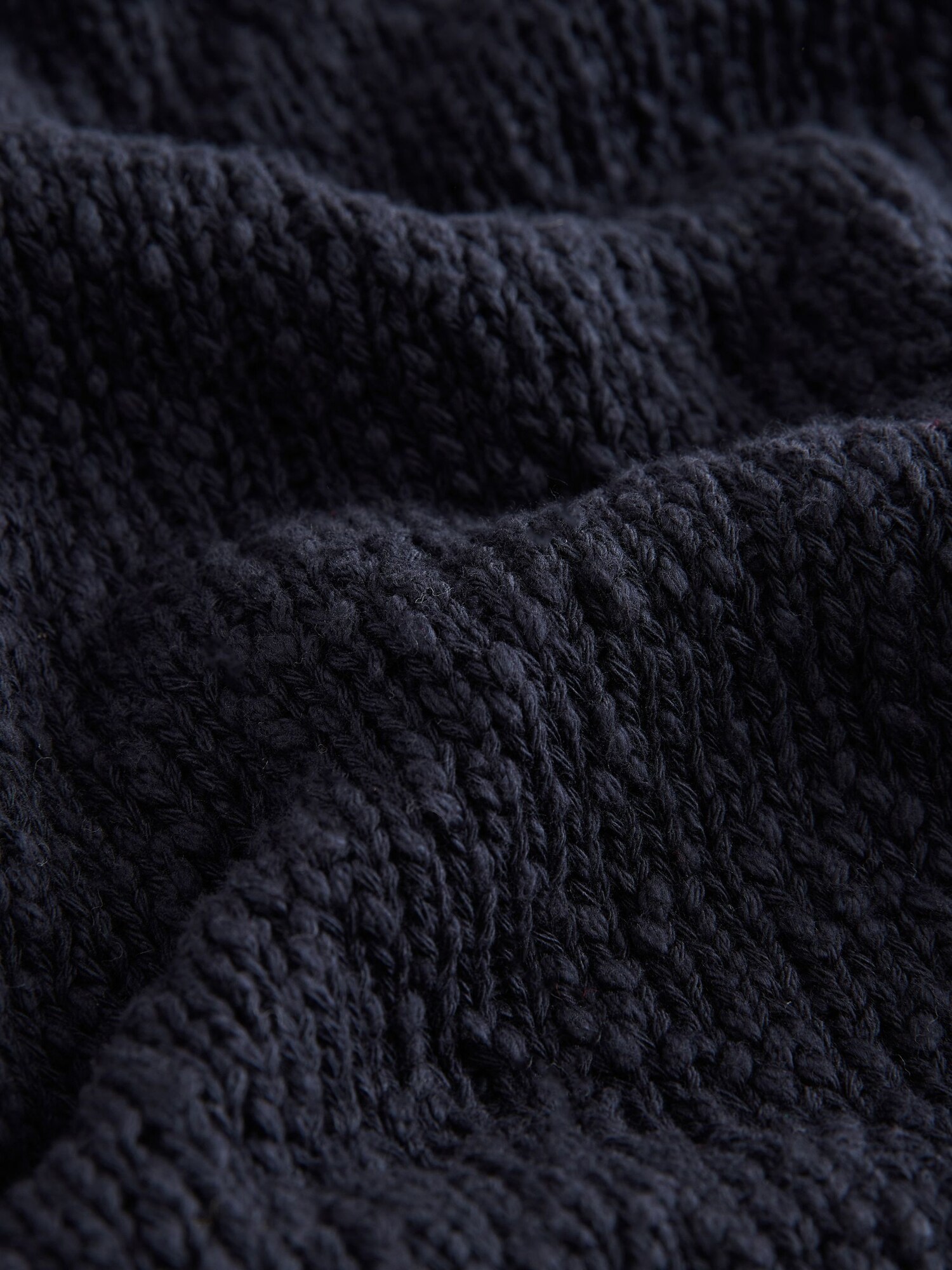 Thumbnail - Next Pullover