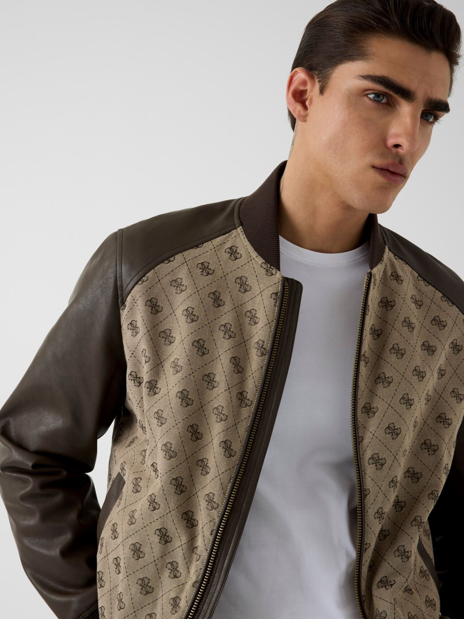 GUESS Chaqueta de entretiempo arena / marrón oscuro – imagen 5