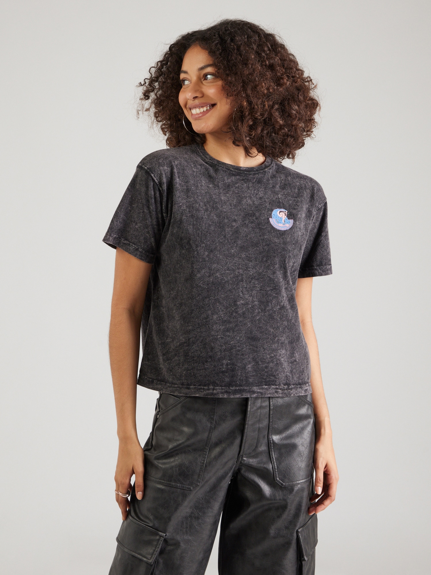 Thumbnail - T-Shirt 'TIMELESS IMMENSITY'