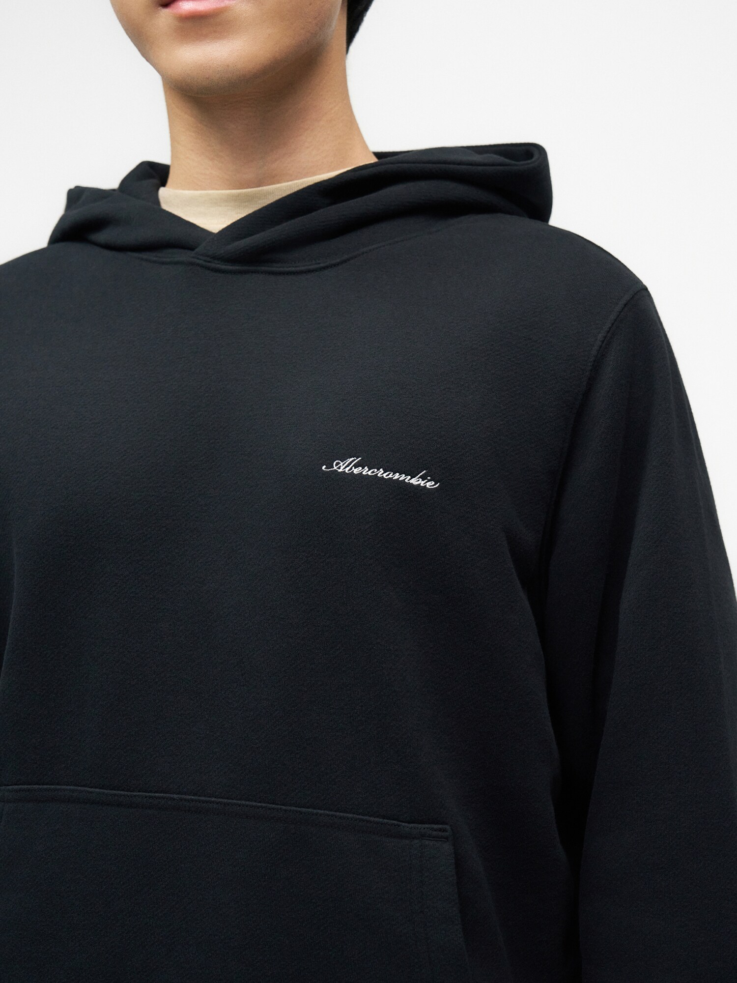 Abercrombie & Fitch Mikina  čierna (obrázok 5)