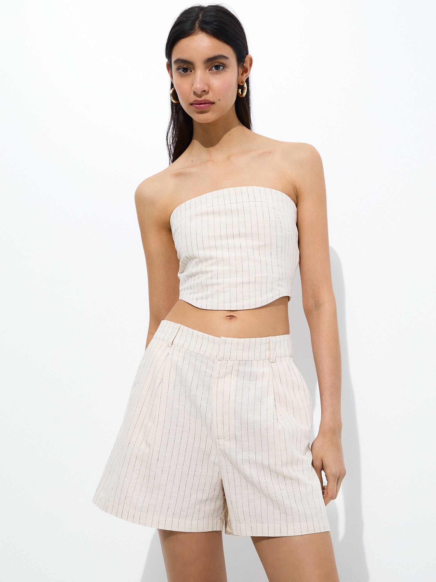 Pull&Bear Top  krém / sötétszürke termék 2. képe