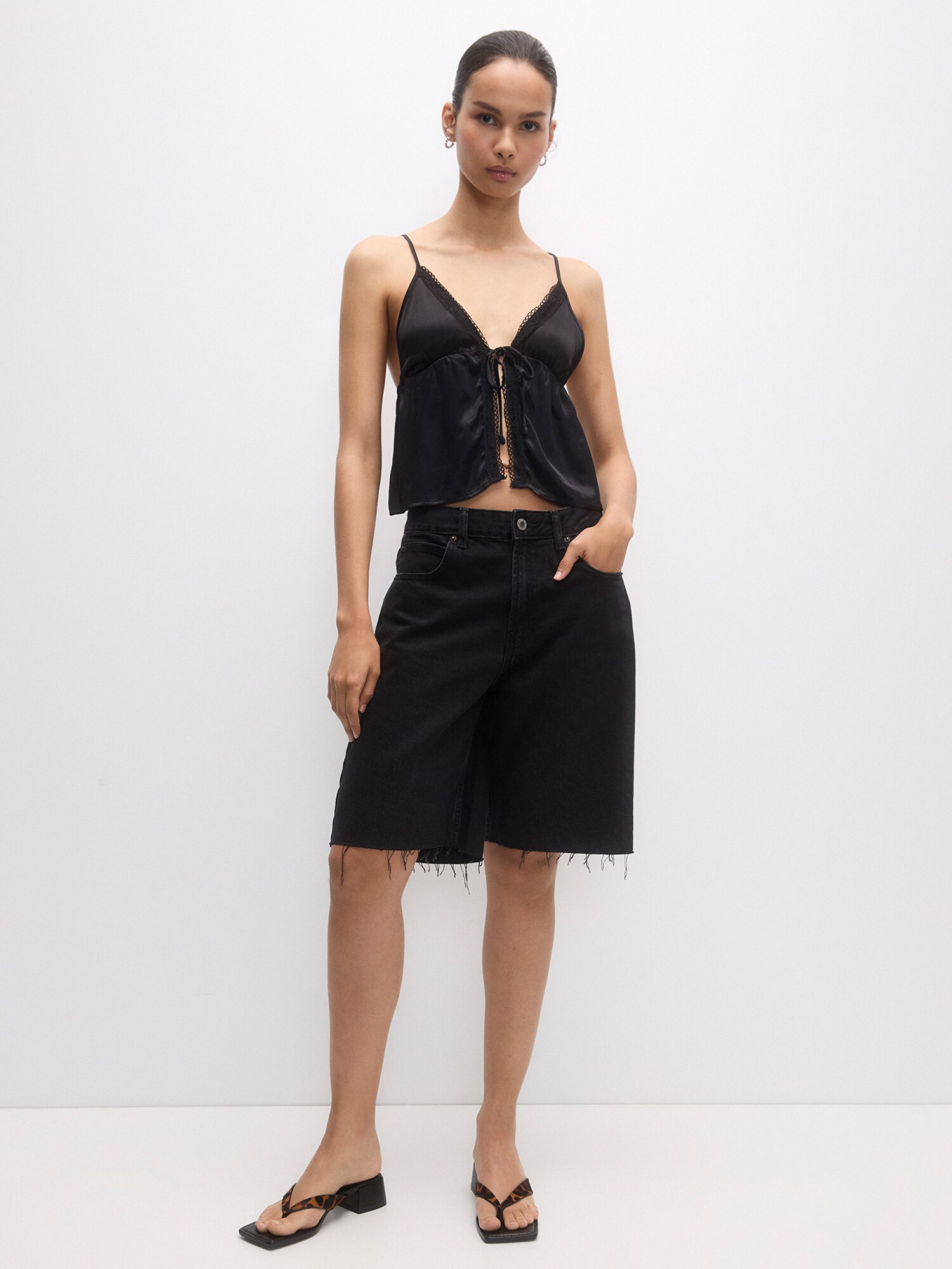 Thumbnail - Pull&Bear Top