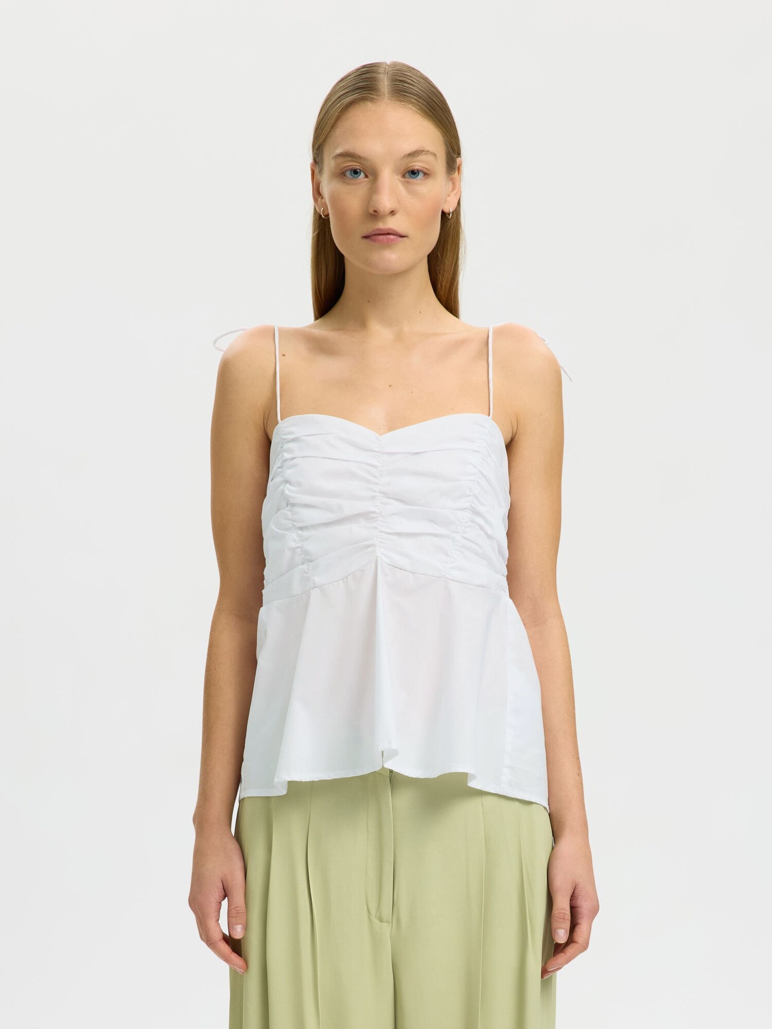 SELECTED Top  blanco