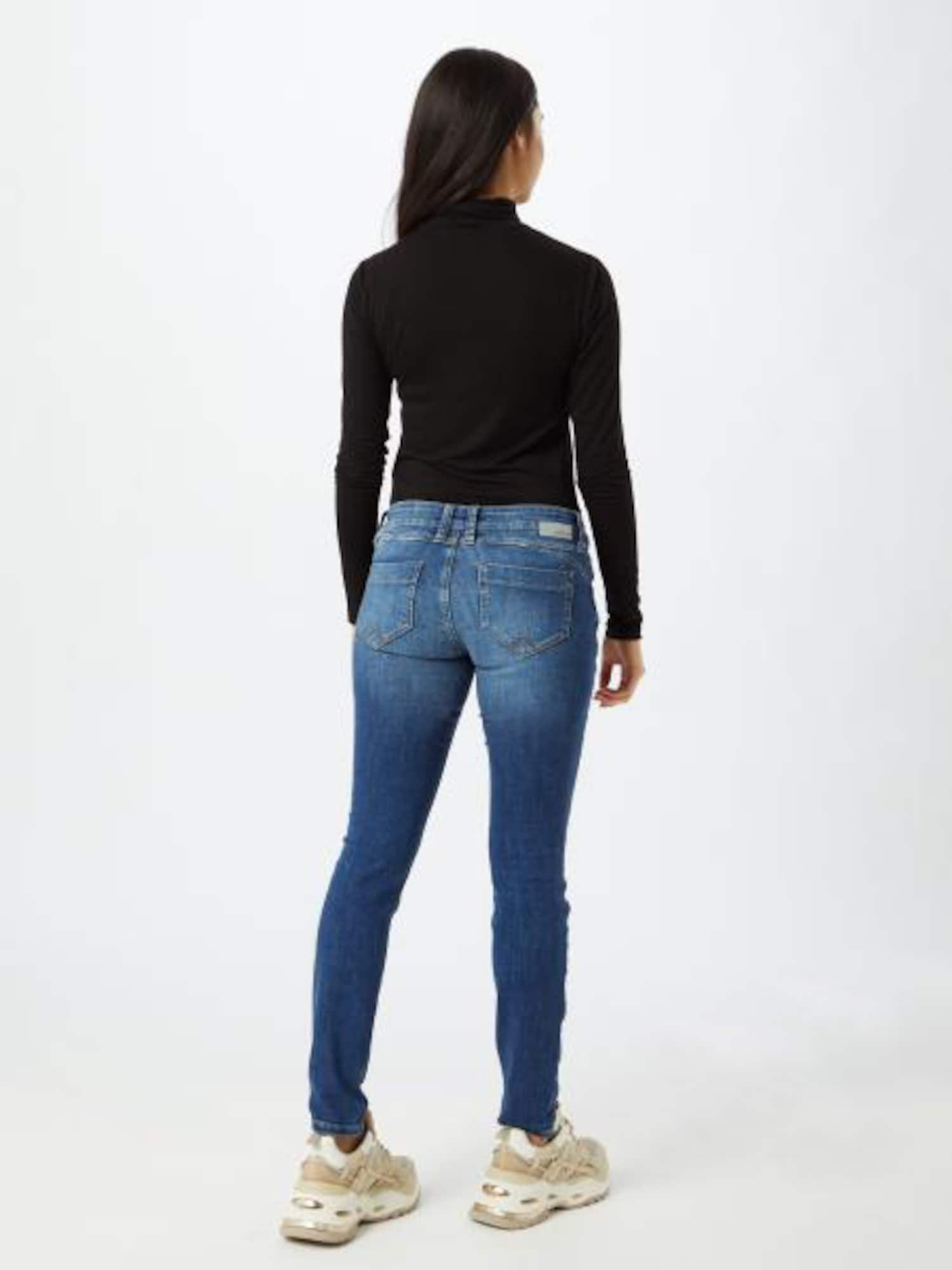 Thumbnail - Jeans '94Nikita'
