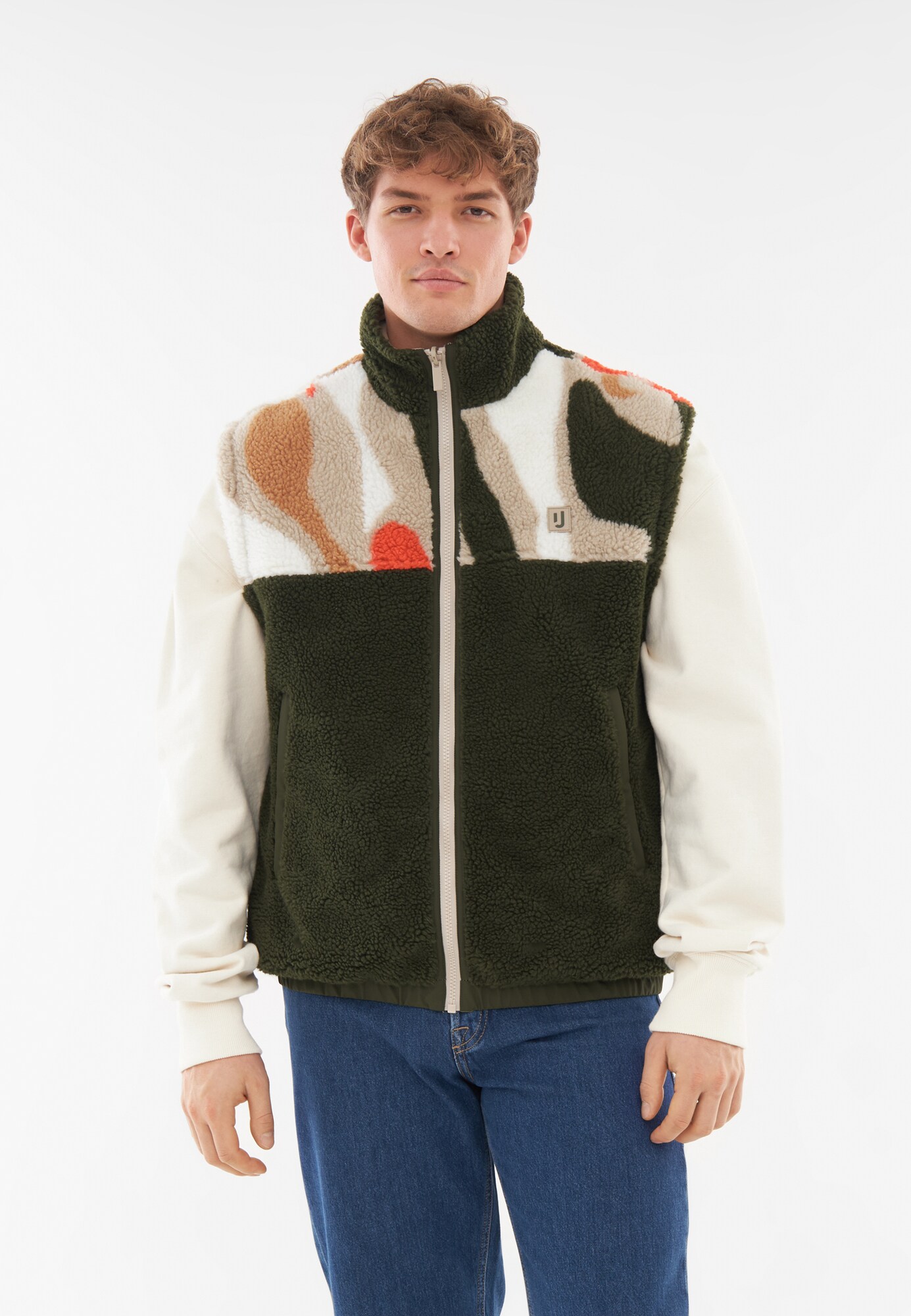 Thumbnail - Johnny Urban Weste Bryson