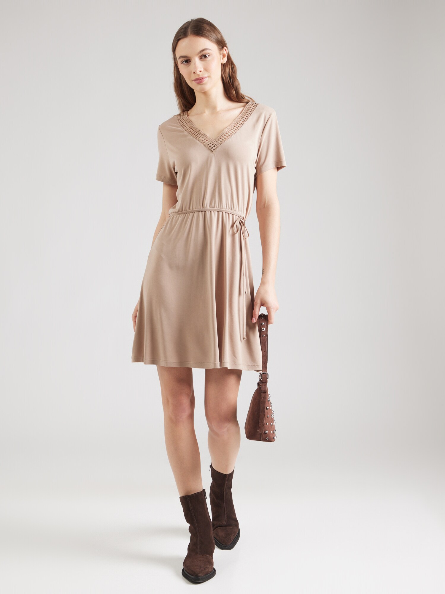 VERO MODA Ruha 'VMSAVANNAH'  sötét bézs termék 2. képe