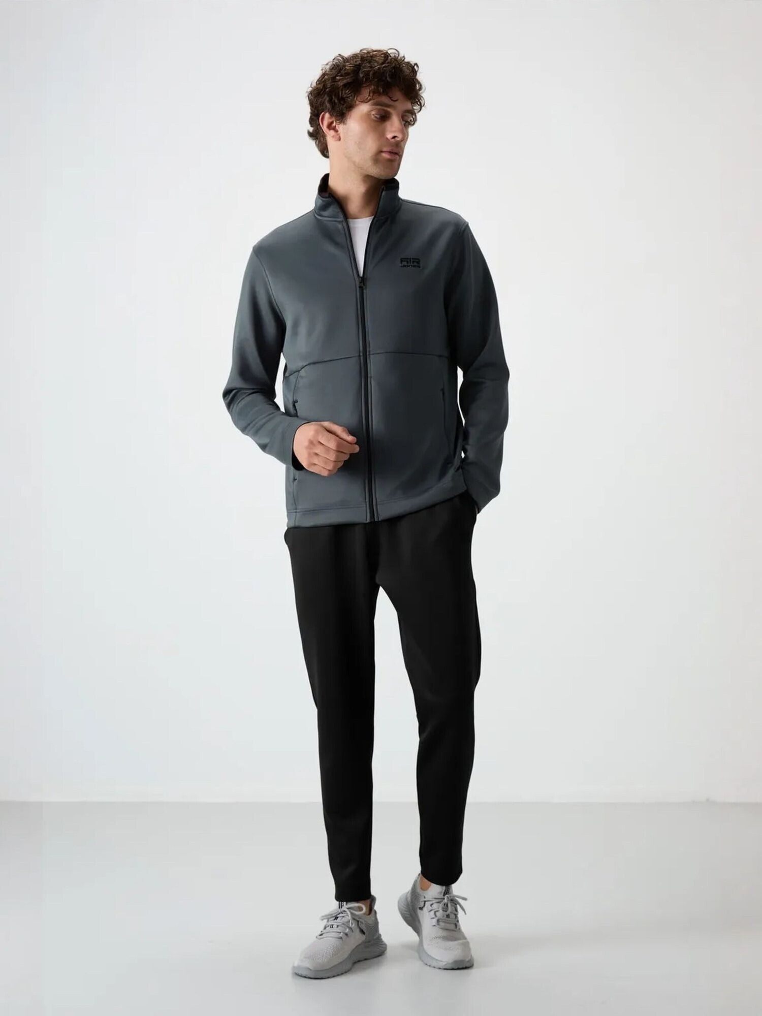 Tommy Life Sportski komplet bazalt siva / crna
