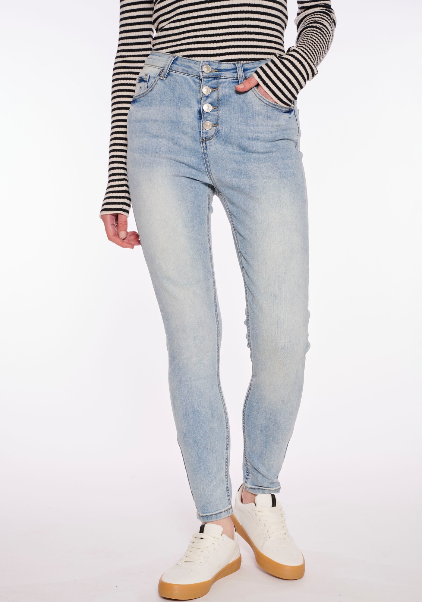 Hailys Džínsy 'Romina' modrá denim (obrázok 4)