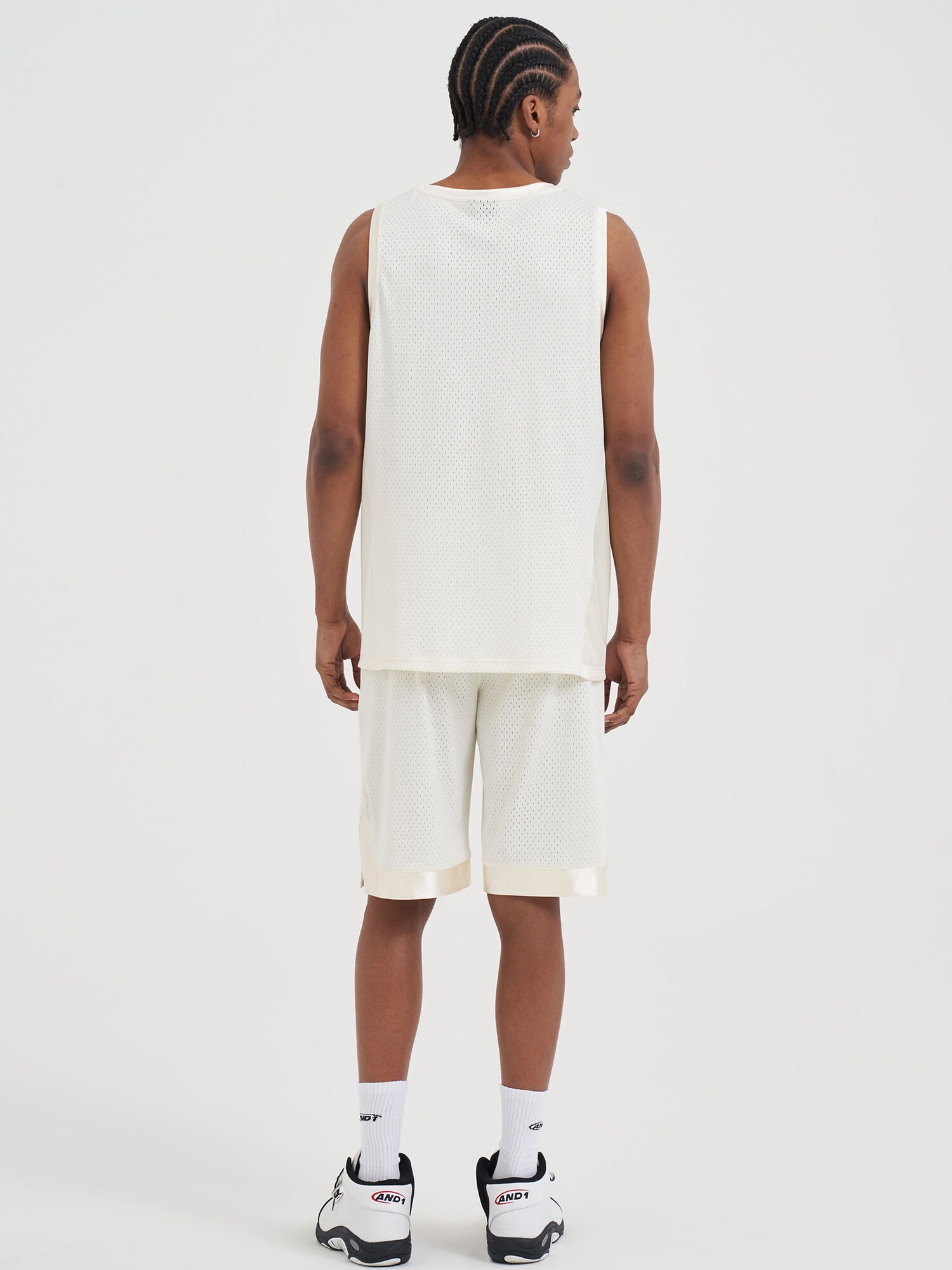 AND1 Camiseta '93 Airtex'  negro / blanco – imagen 4
